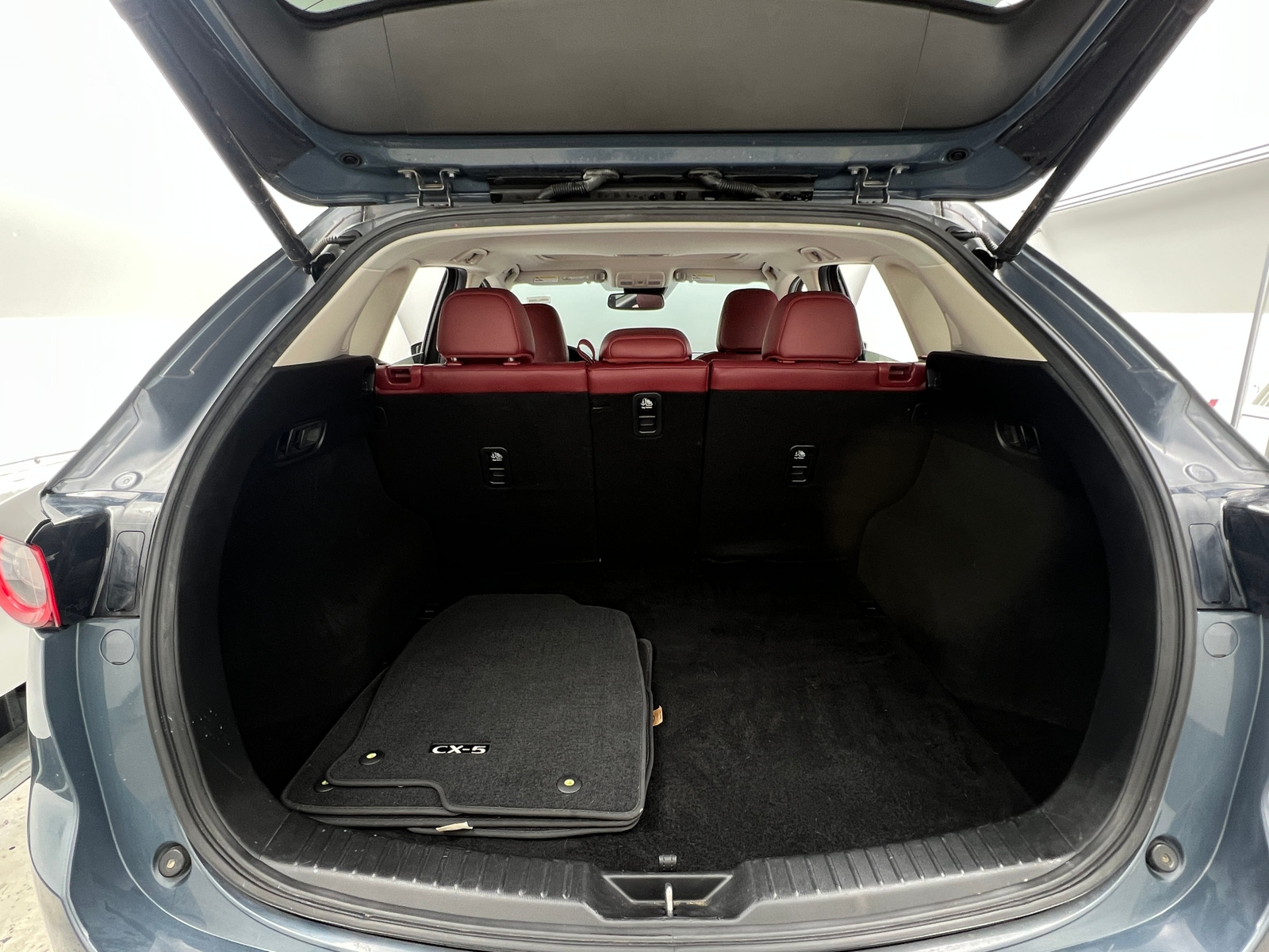 Thumbnail: 2021 Mazda CX-5 - 6