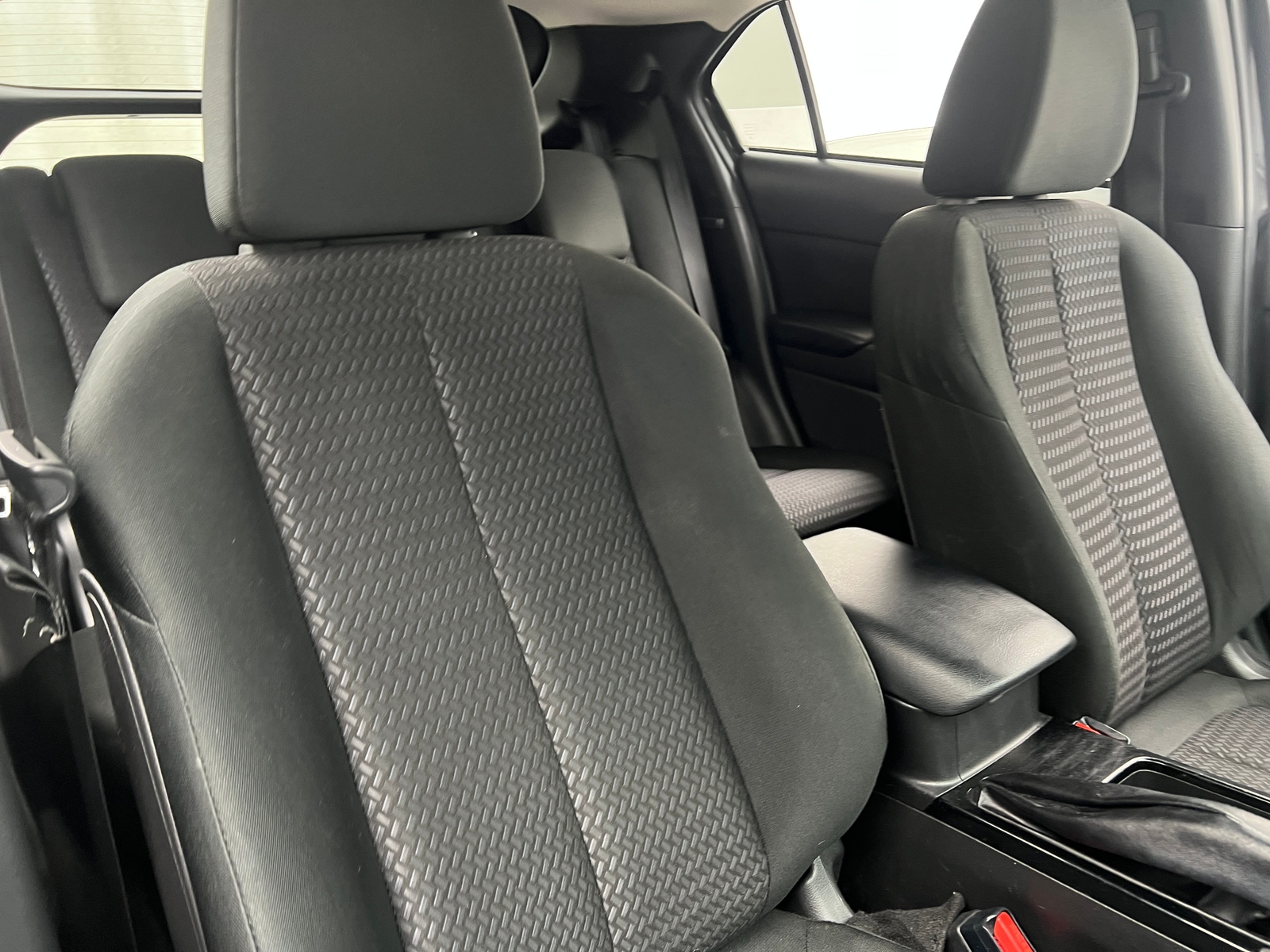 Thumbnail: 2019 Mitsubishi Eclipse Cross - 2