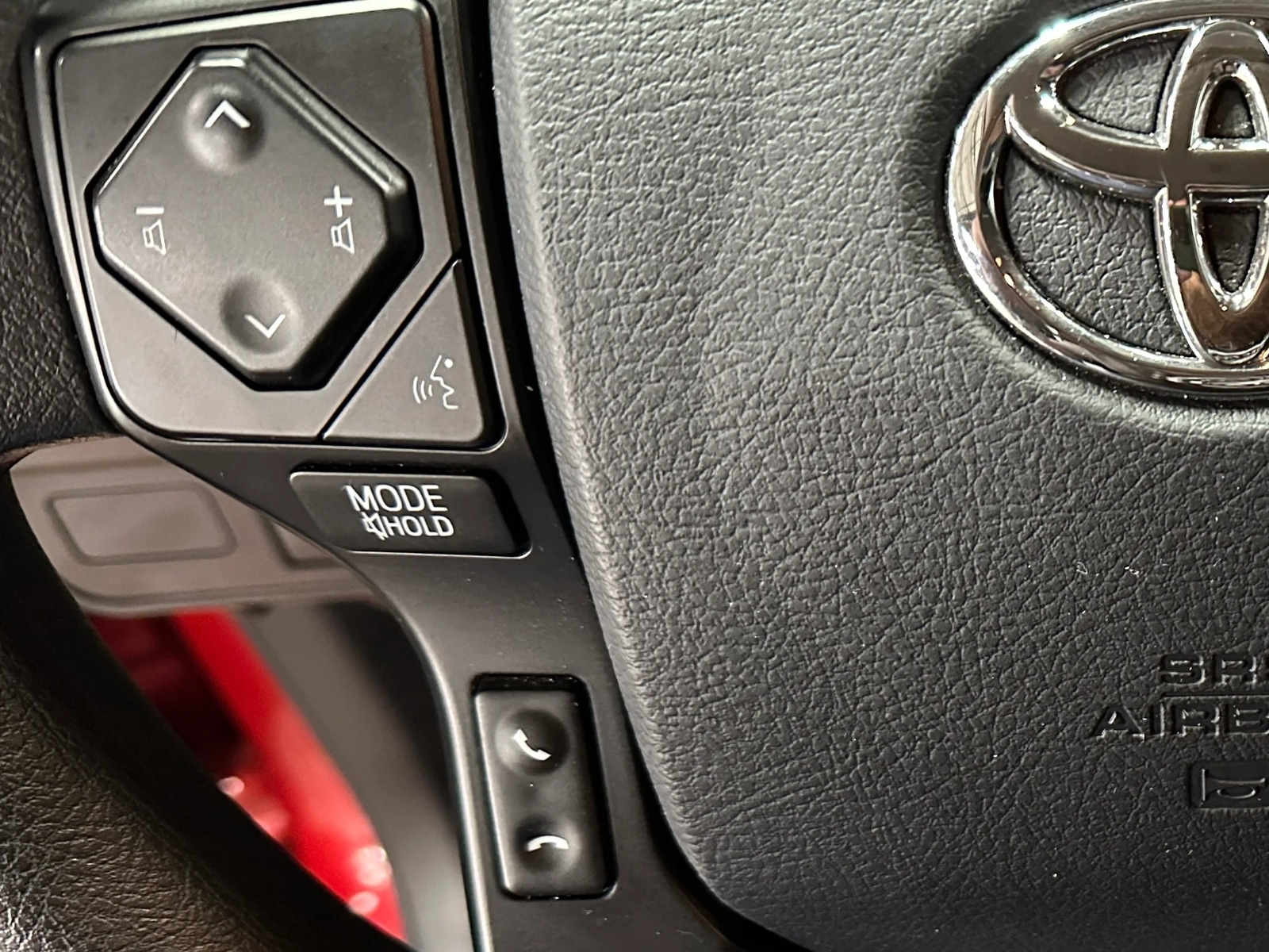 Thumbnail: 2020 Toyota Tacoma - 5