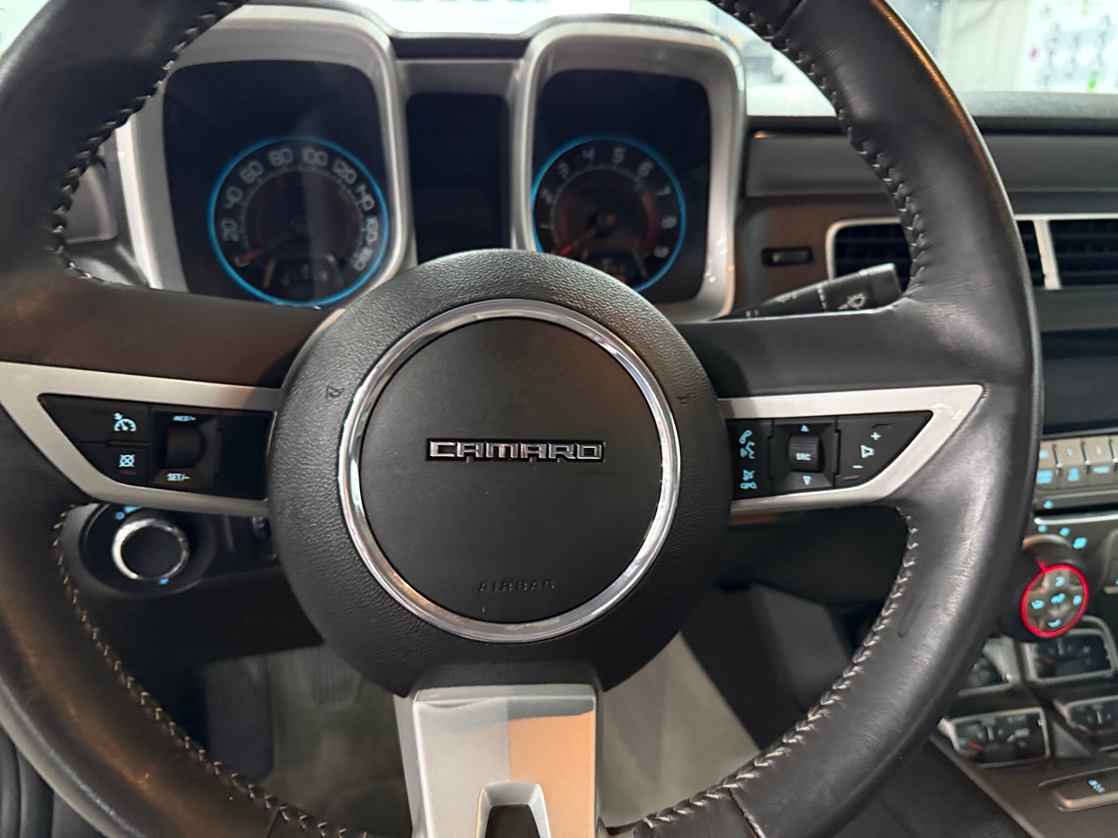Thumbnail: 2010 Chevrolet Camaro - 3
