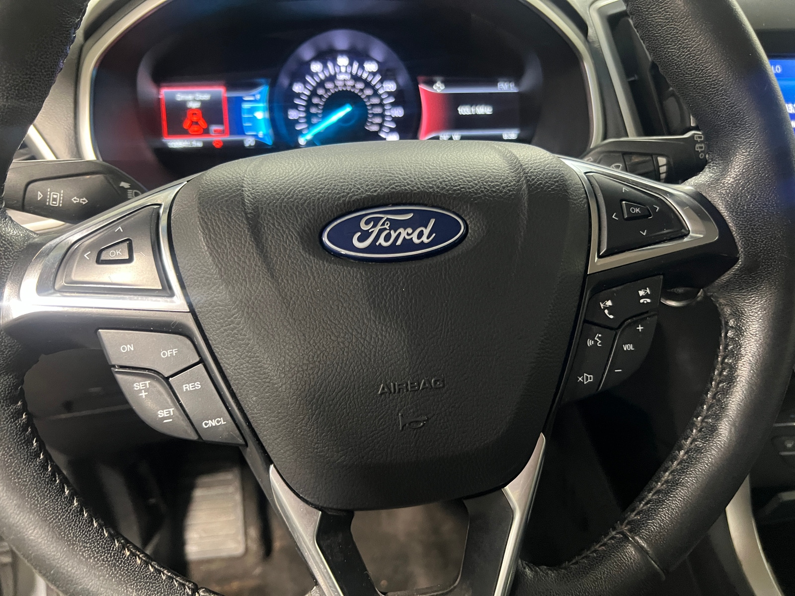Thumbnail: 2020 Ford Edge - 4