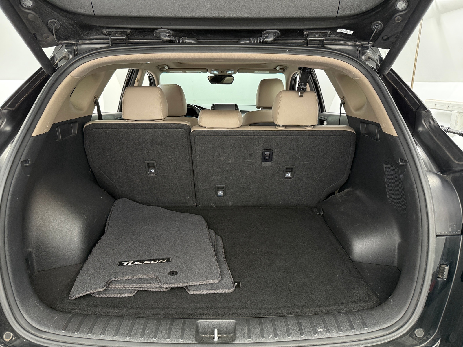 Thumbnail: 2019 Hyundai Tucson - 6