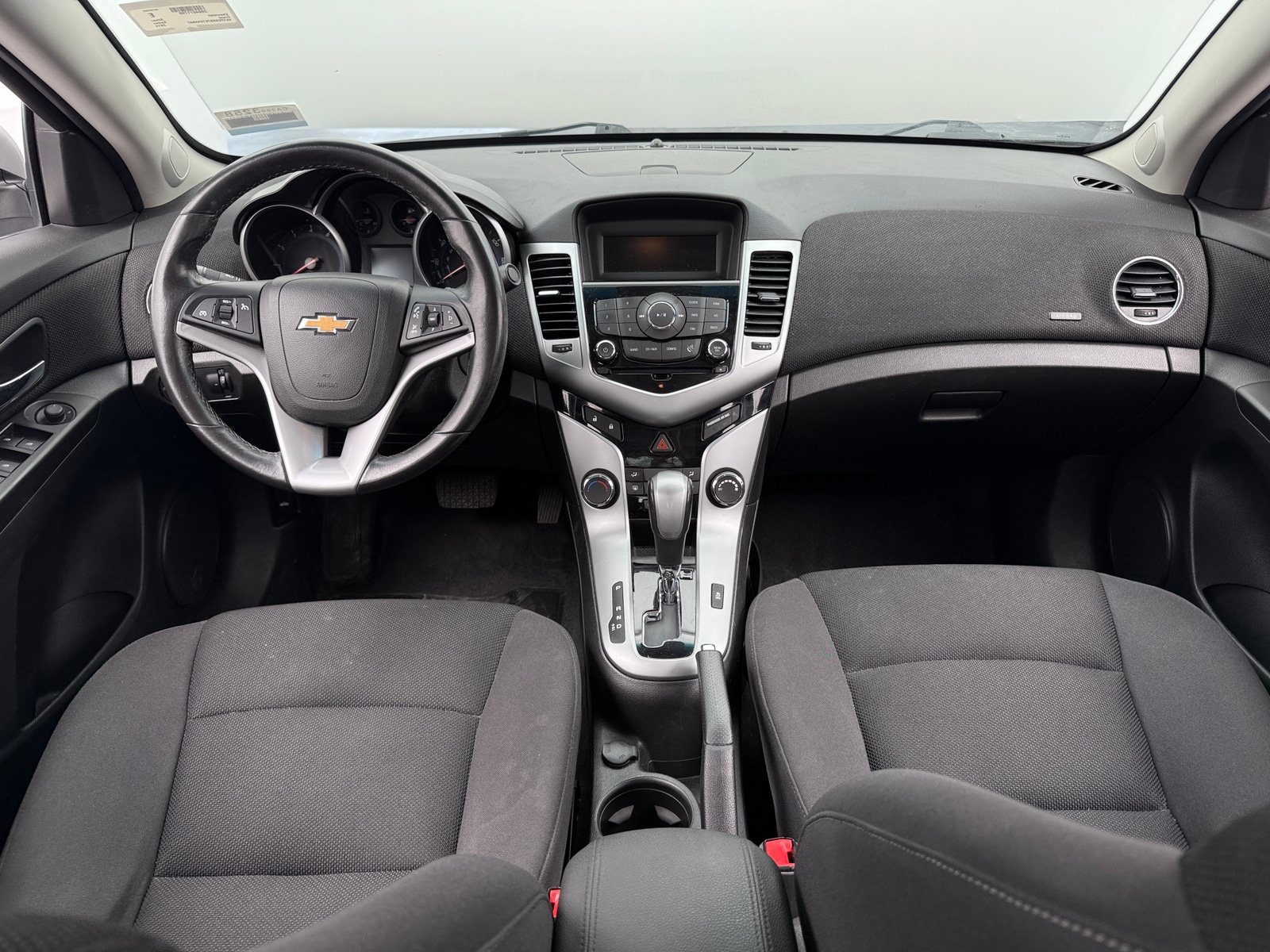 Thumbnail: 2014 Chevrolet Cruze - 3
