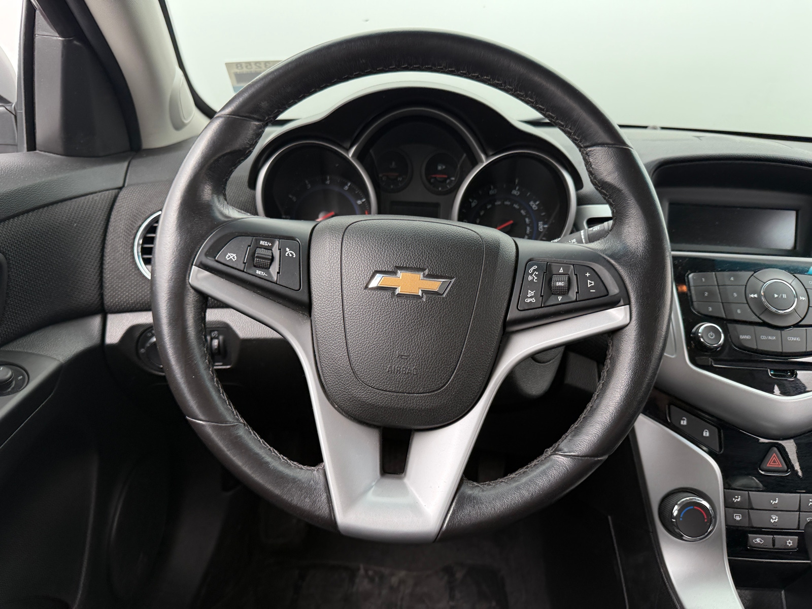 Thumbnail: 2014 Chevrolet Cruze - 5