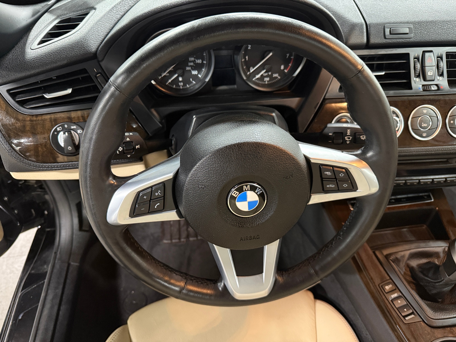 Thumbnail: 2011 BMW Z4 - 4