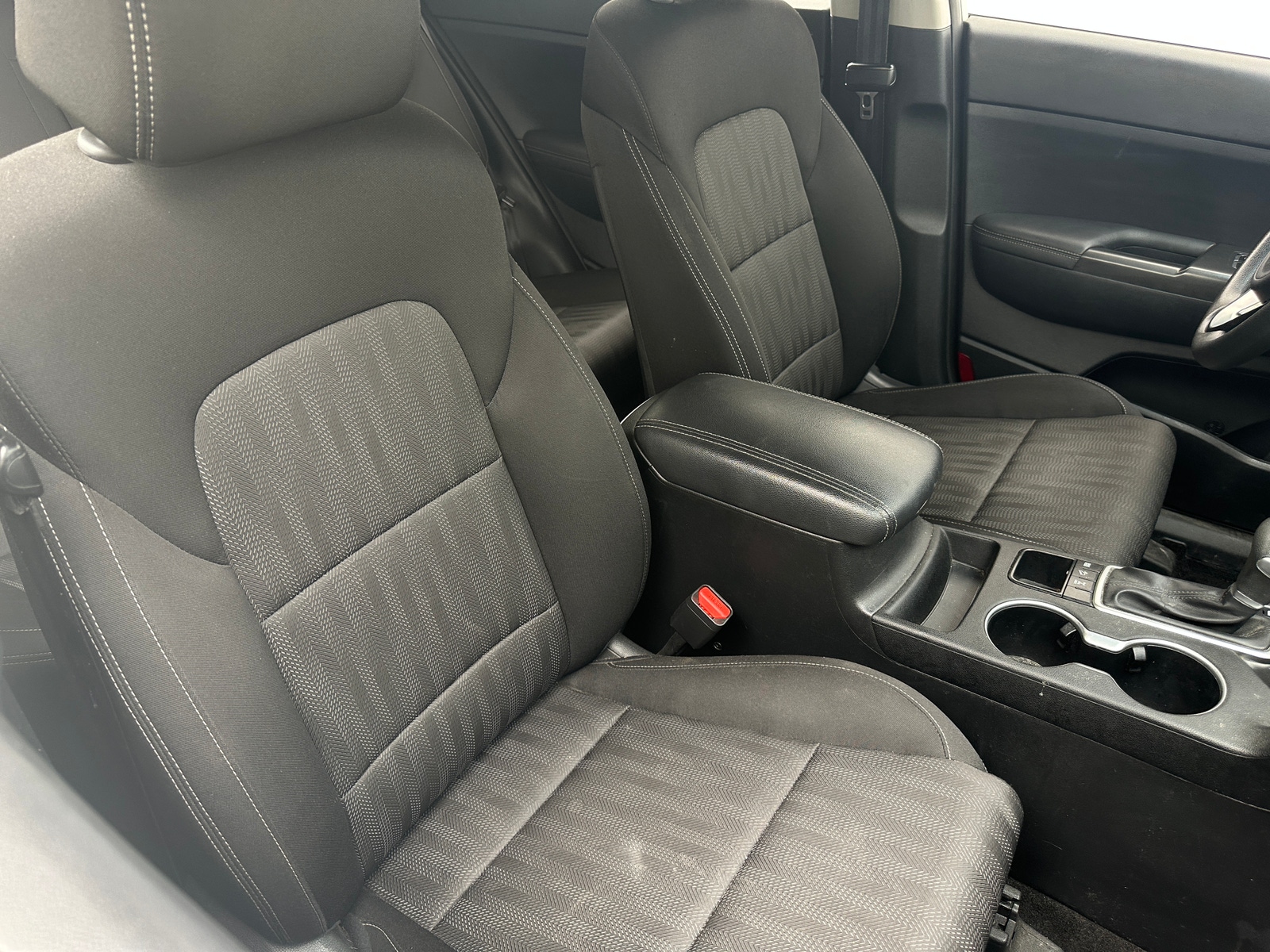 Thumbnail: 2019 Kia Sportage - 2