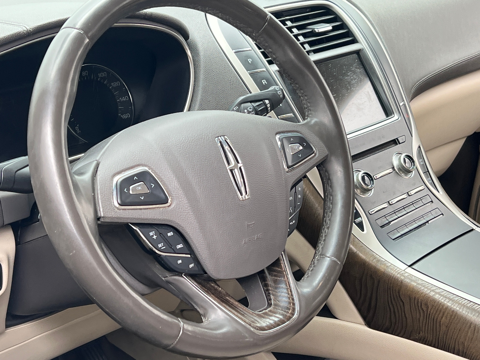 Thumbnail: 2018 Lincoln MKX - 4