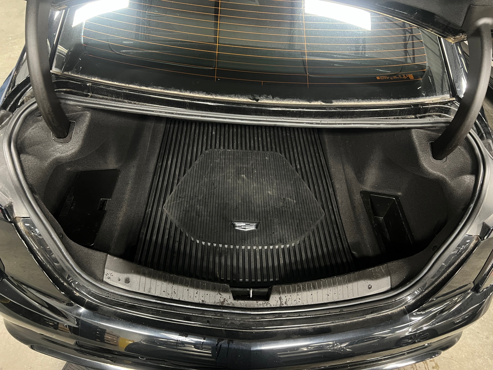 Thumbnail: 2022 Cadillac CT5 - 6