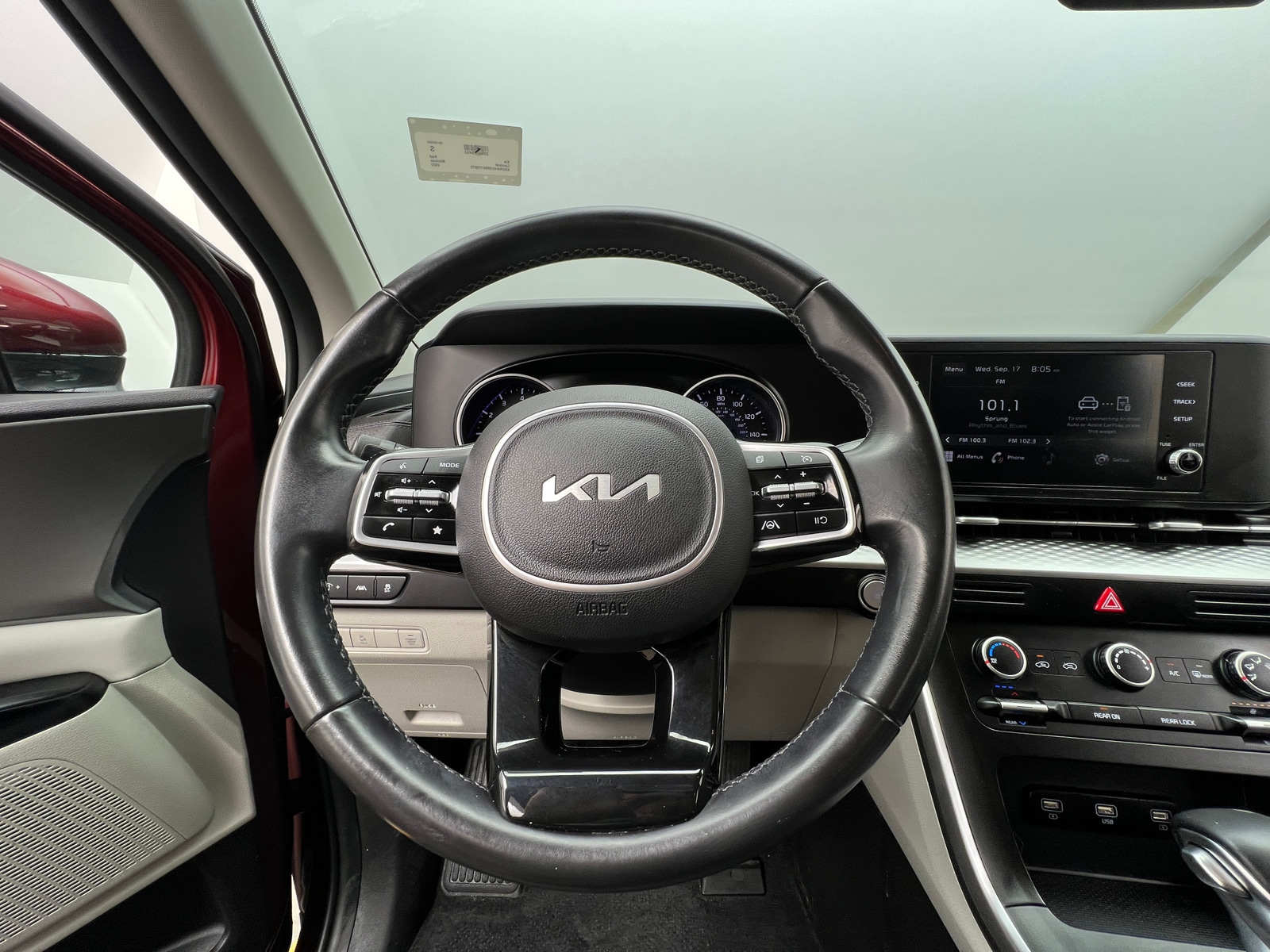 Thumbnail: 2022 Kia Carnival - 4