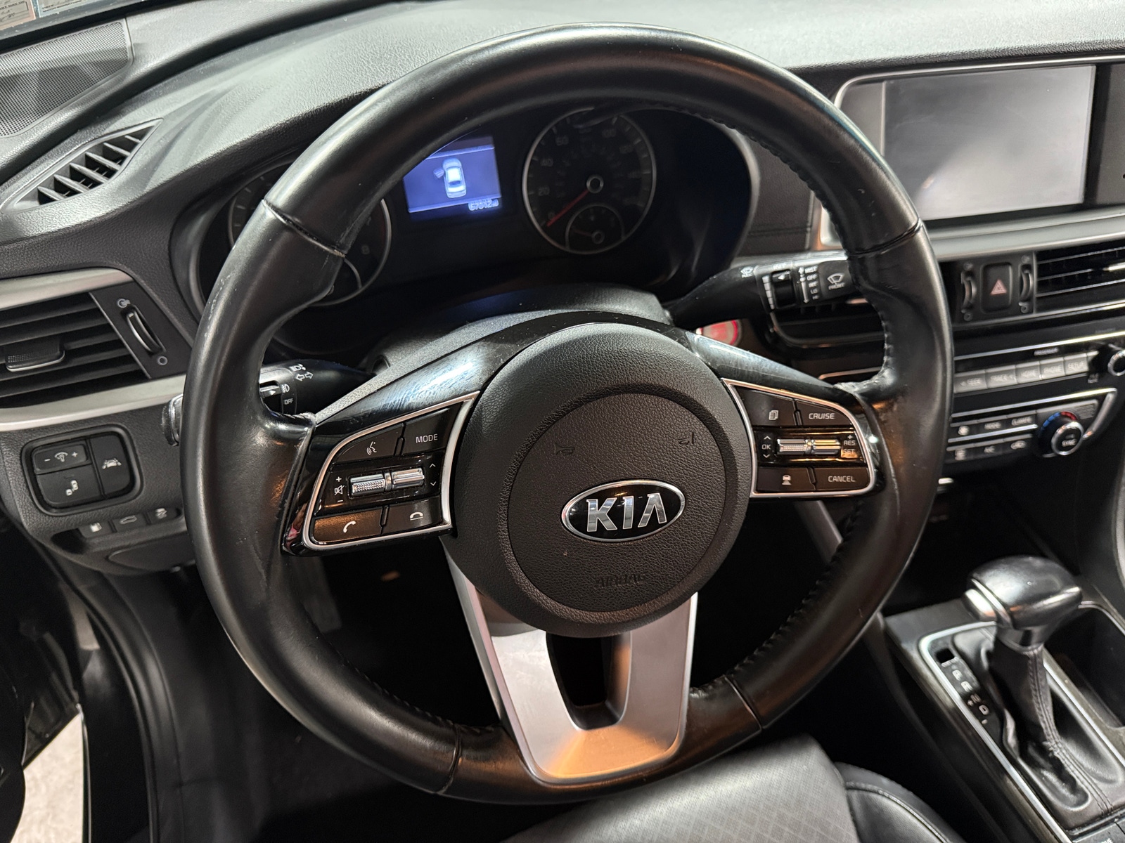 Thumbnail: 2019 Kia Optima - 4