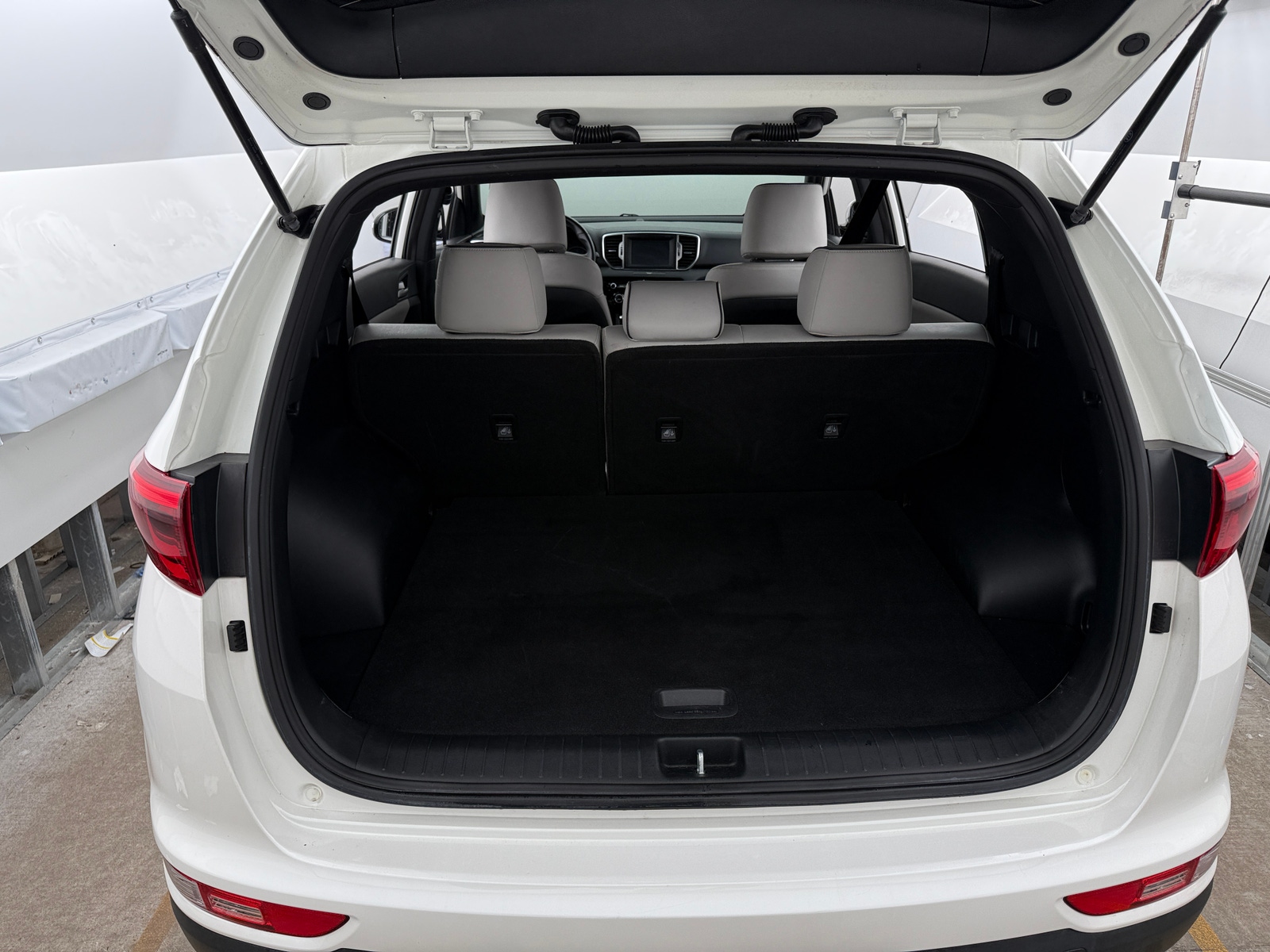Thumbnail: 2019 Kia Sportage - 6