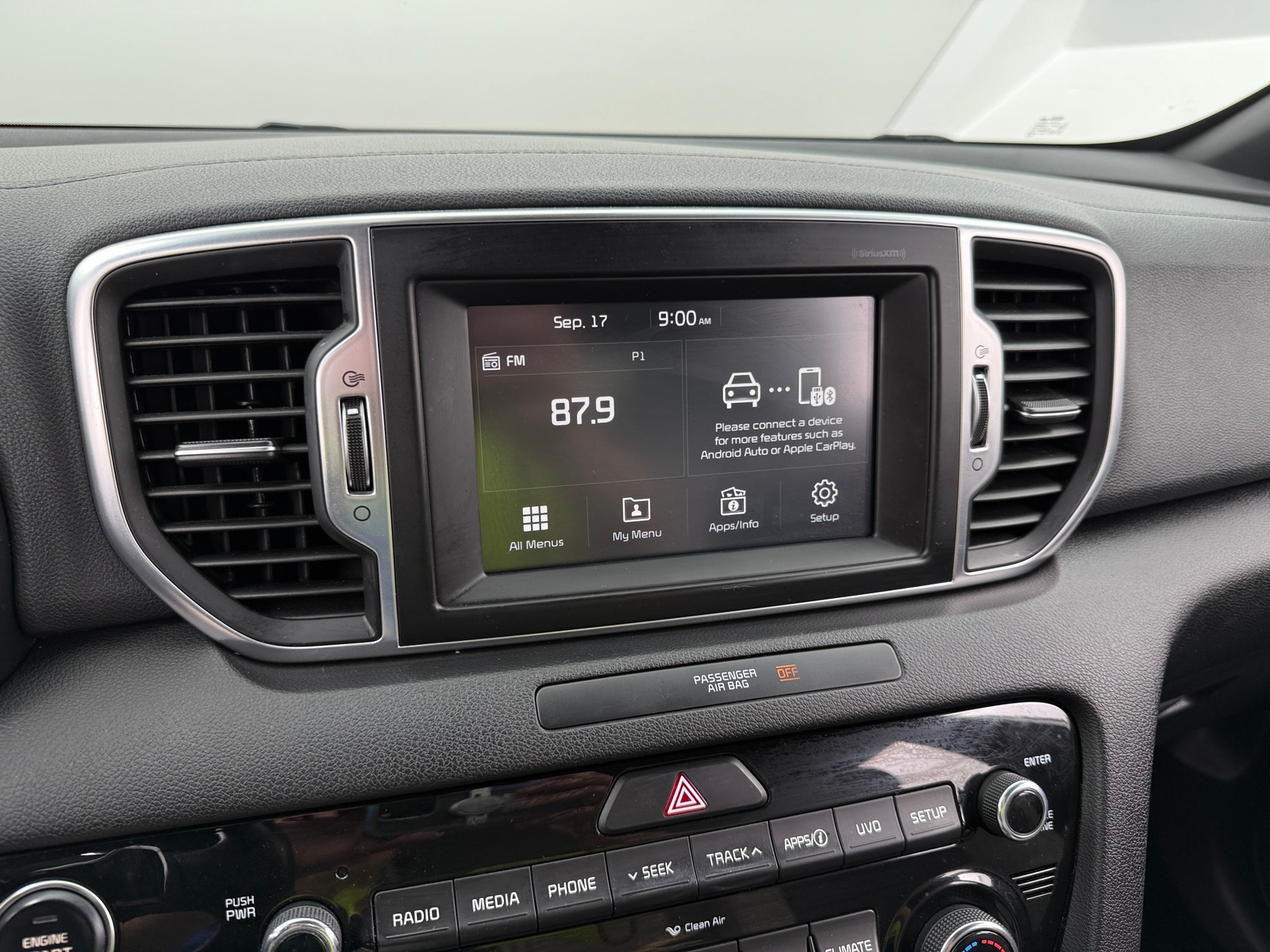 Thumbnail: 2019 Kia Sportage - 3