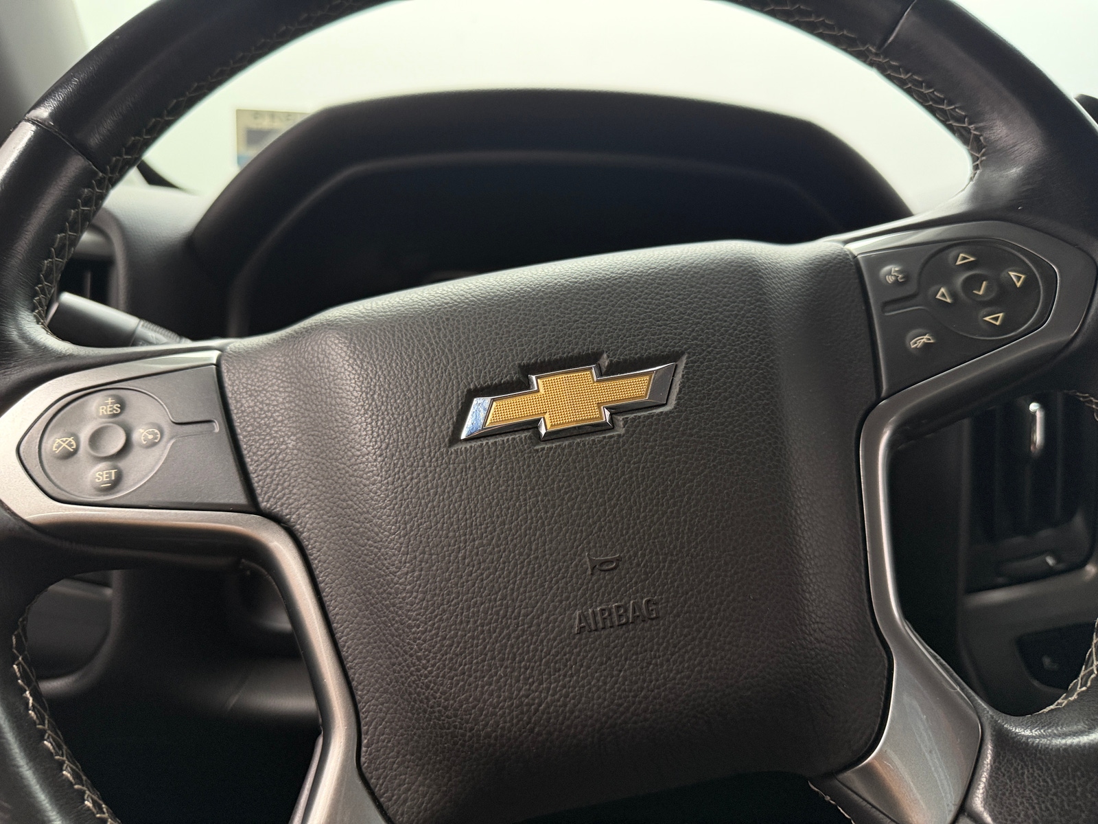 Thumbnail: 2017 Chevrolet Silverado 1500 - 5