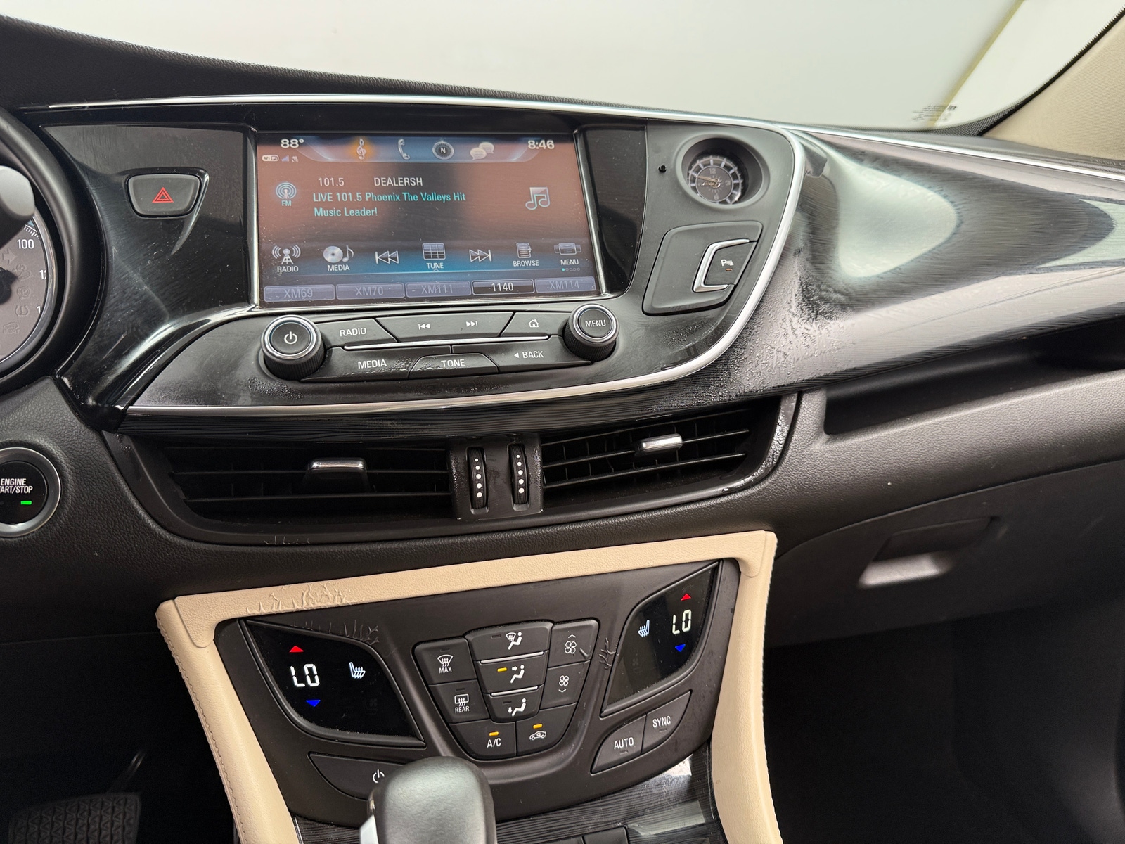 Thumbnail: 2017 Buick Envision - 3