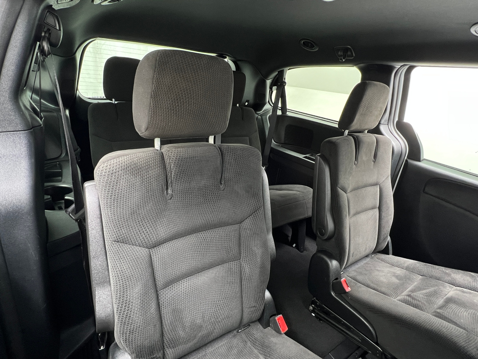 Thumbnail: 2017 Dodge Grand Caravan - 6