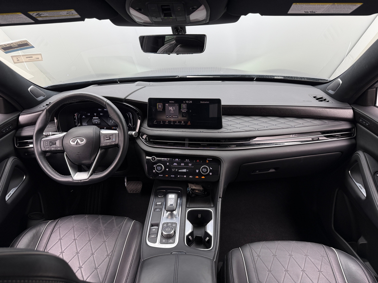 Thumbnail: 2022 INFINITI QX60 - 2
