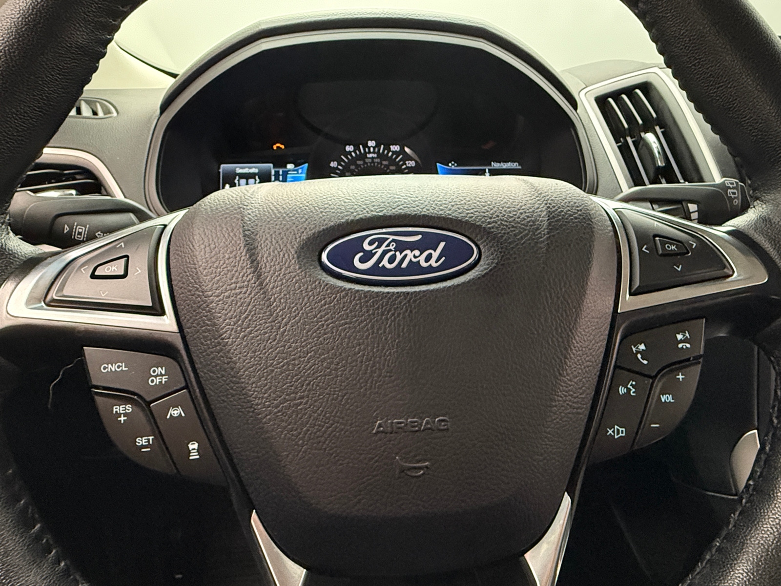 Thumbnail: 2024 Ford Edge - 4