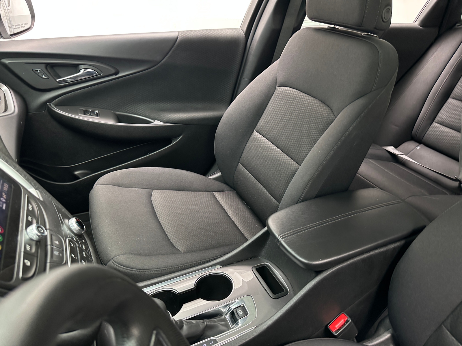 Thumbnail: 2024 Chevrolet Malibu - 2