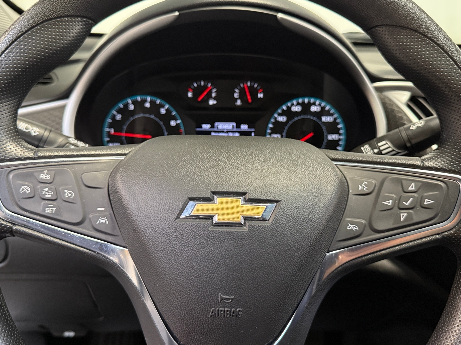 Thumbnail: 2024 Chevrolet Malibu - 5