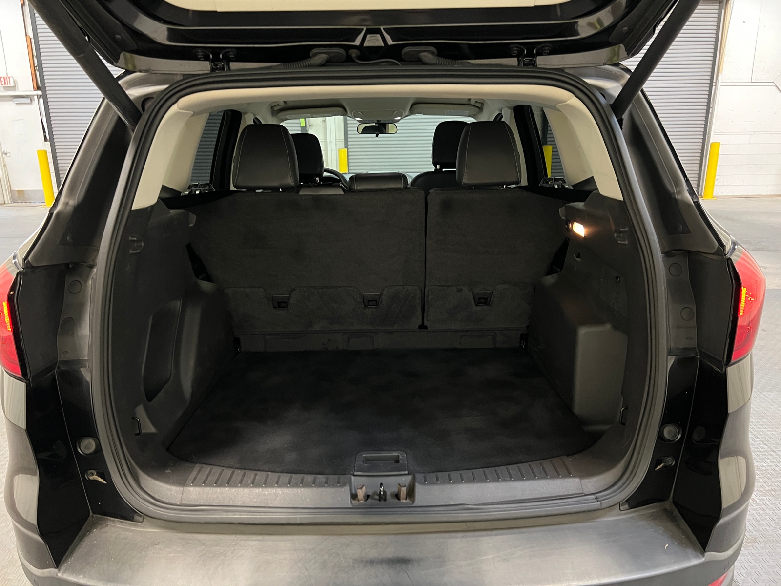 Thumbnail: 2019 Ford Escape - 6