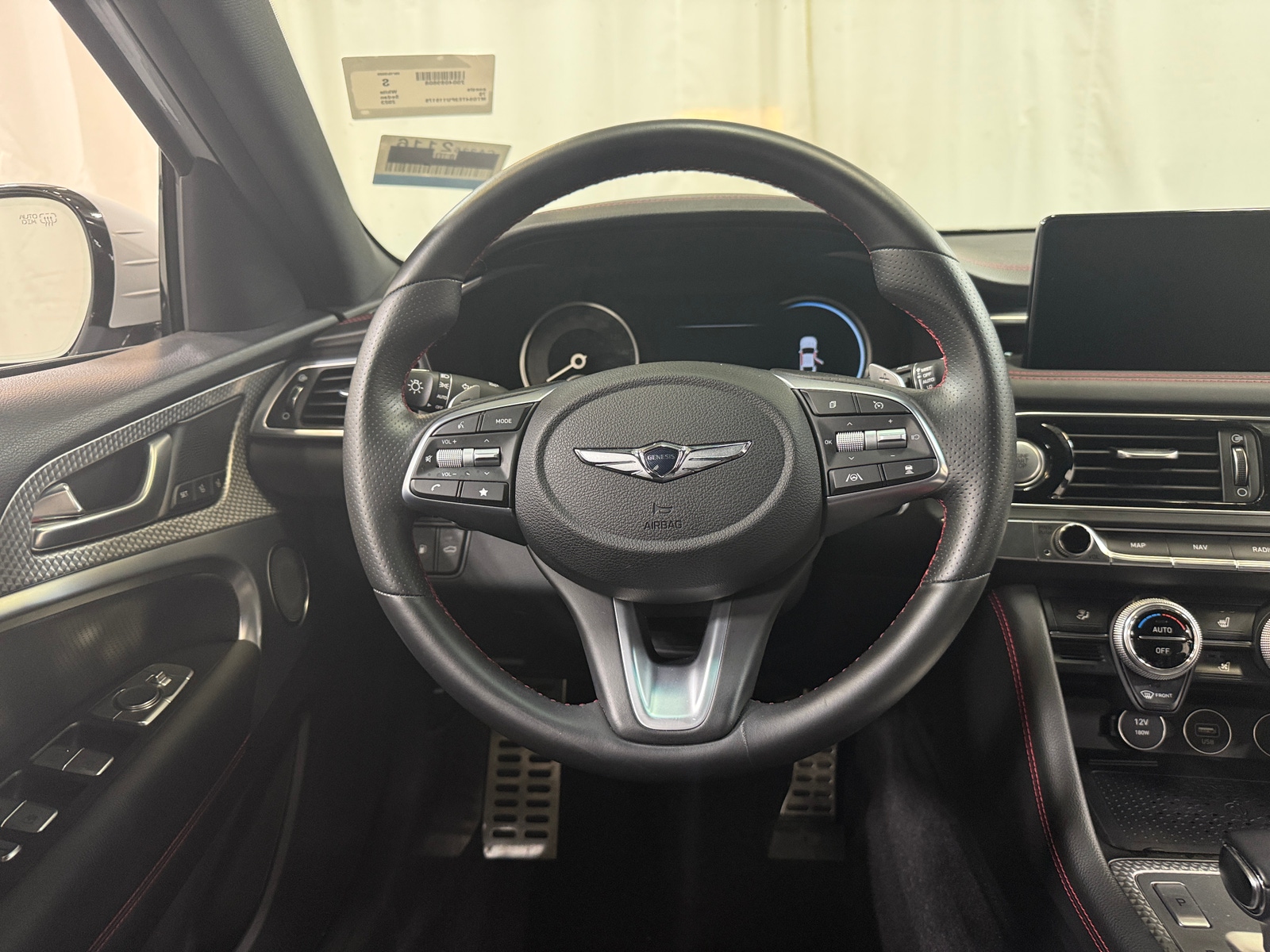 Thumbnail: 2023 Genesis G70 - 4