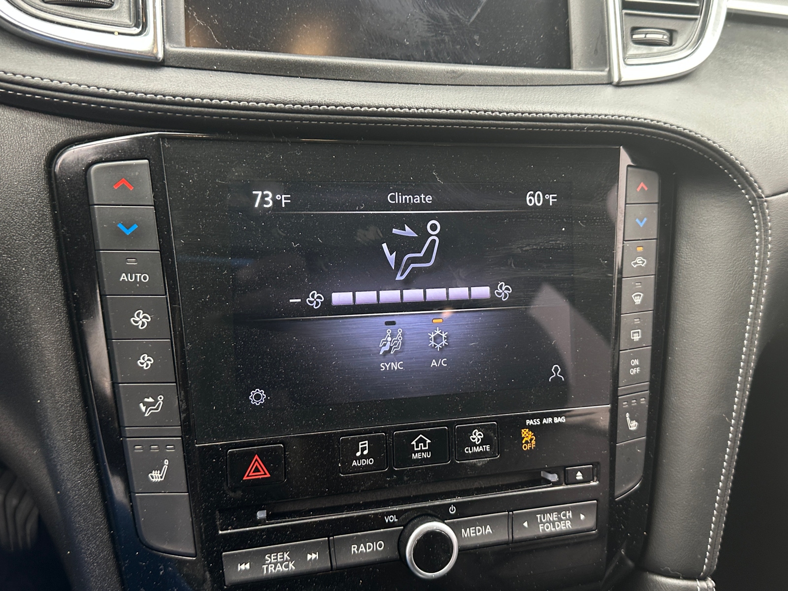 Thumbnail: 2021 INFINITI QX50 - 3