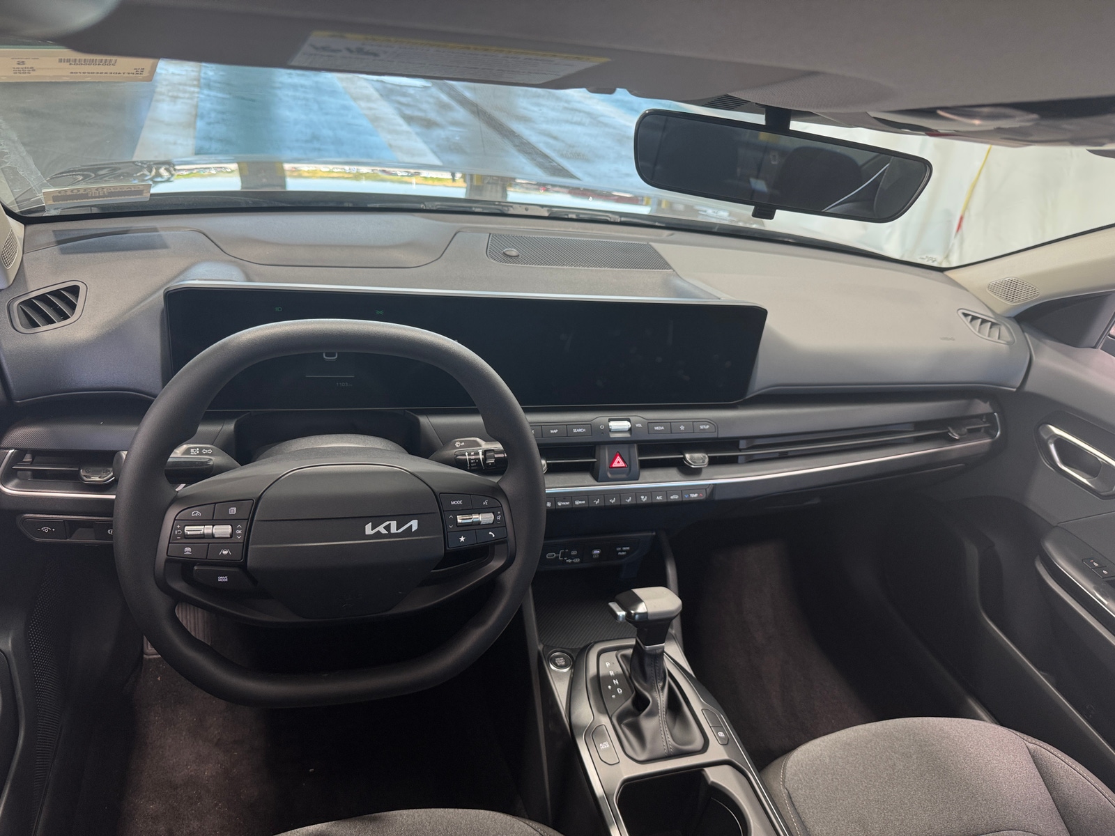 Thumbnail: 2025 Kia K4 - 3