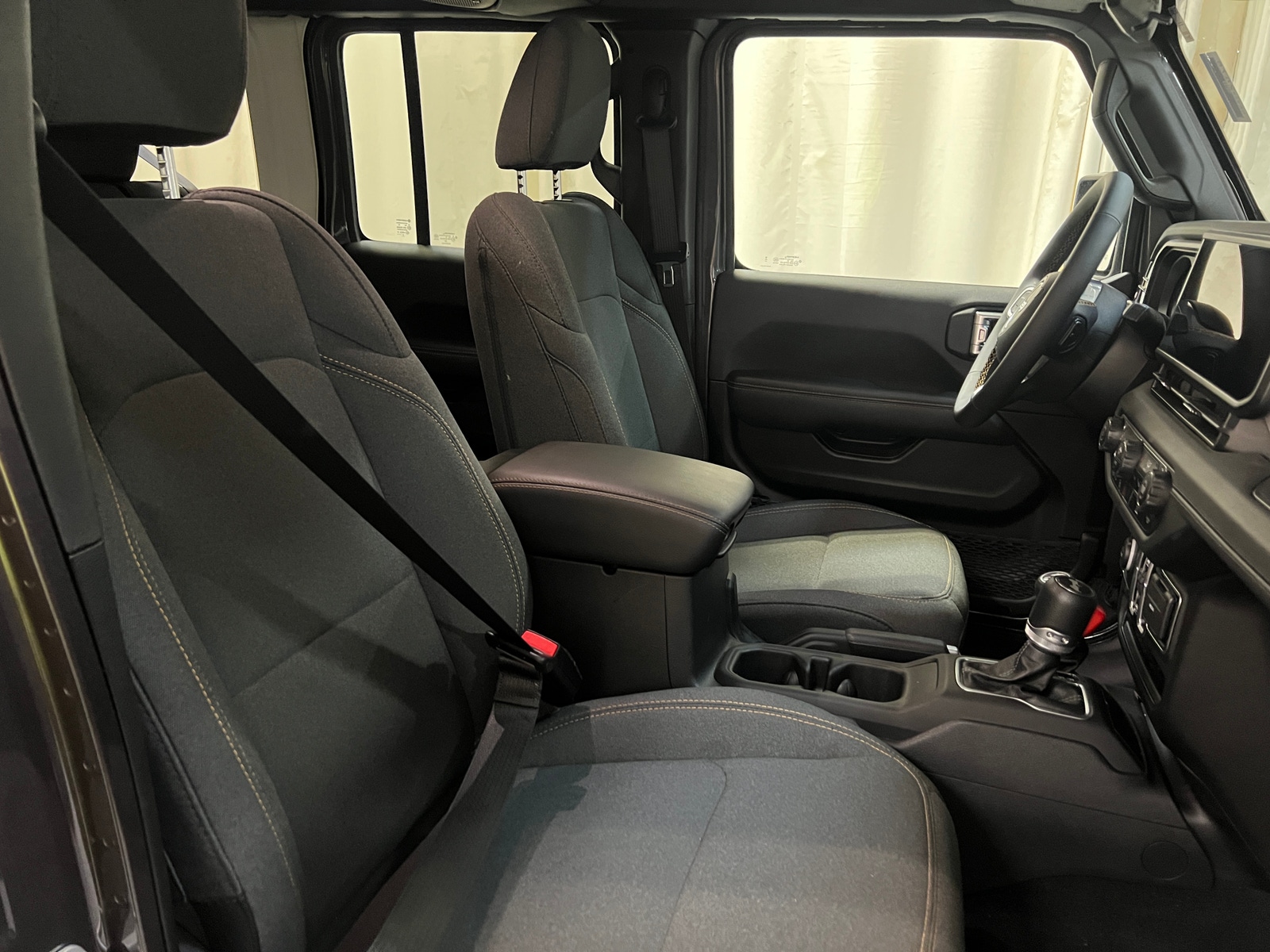Thumbnail: 2025 Jeep Wrangler - 2