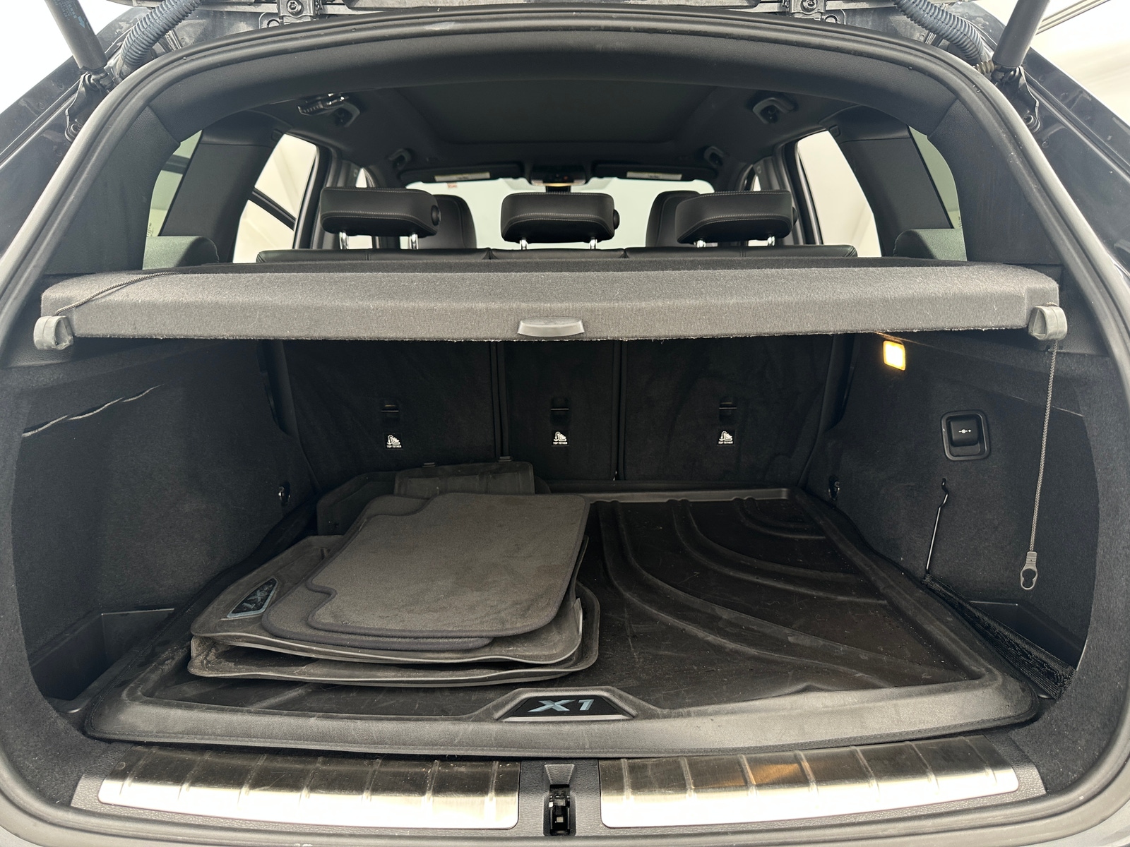 Thumbnail: 2018 BMW X1 - 6