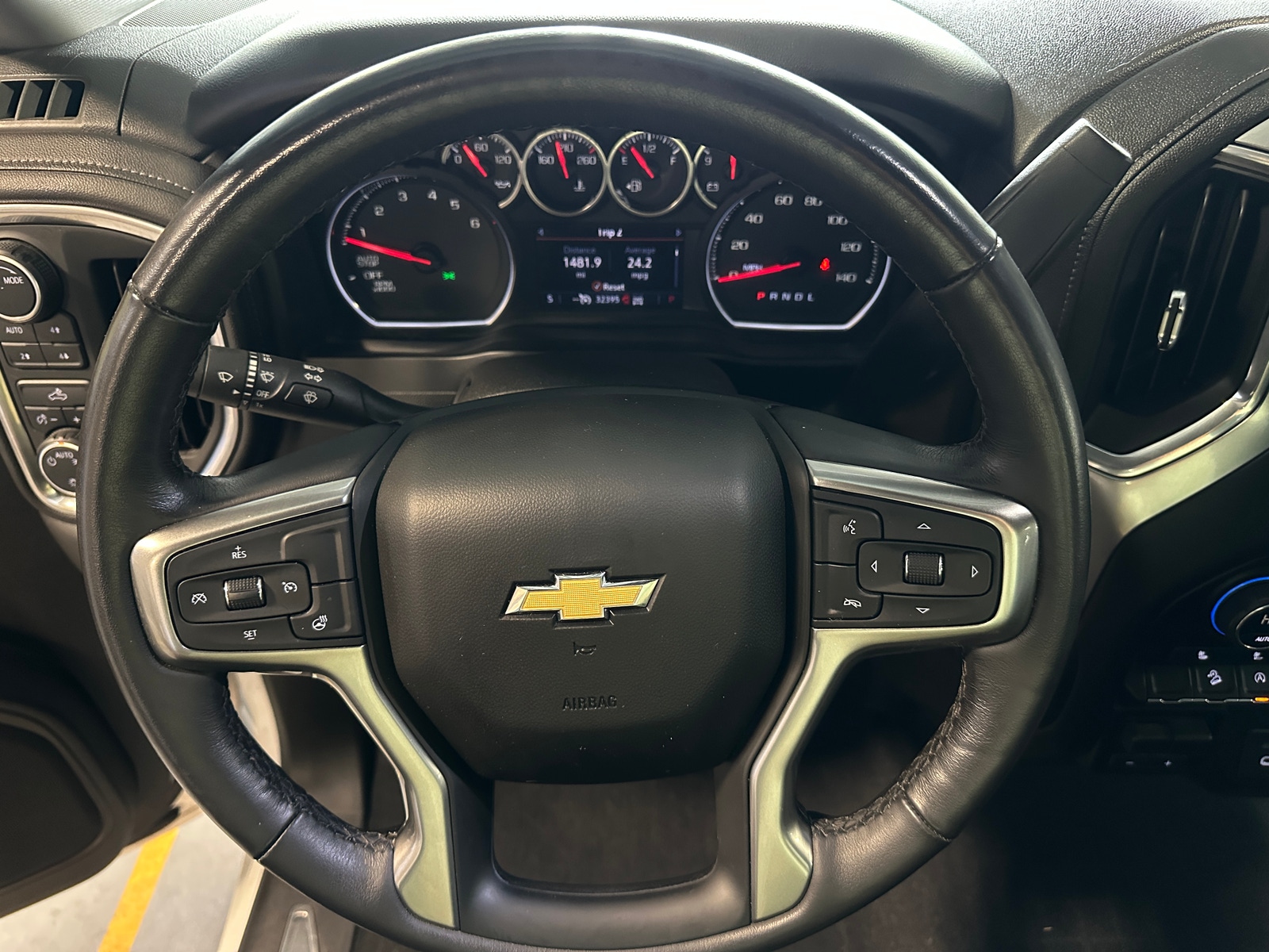 Thumbnail: 2020 Chevrolet Silverado 1500 - 5