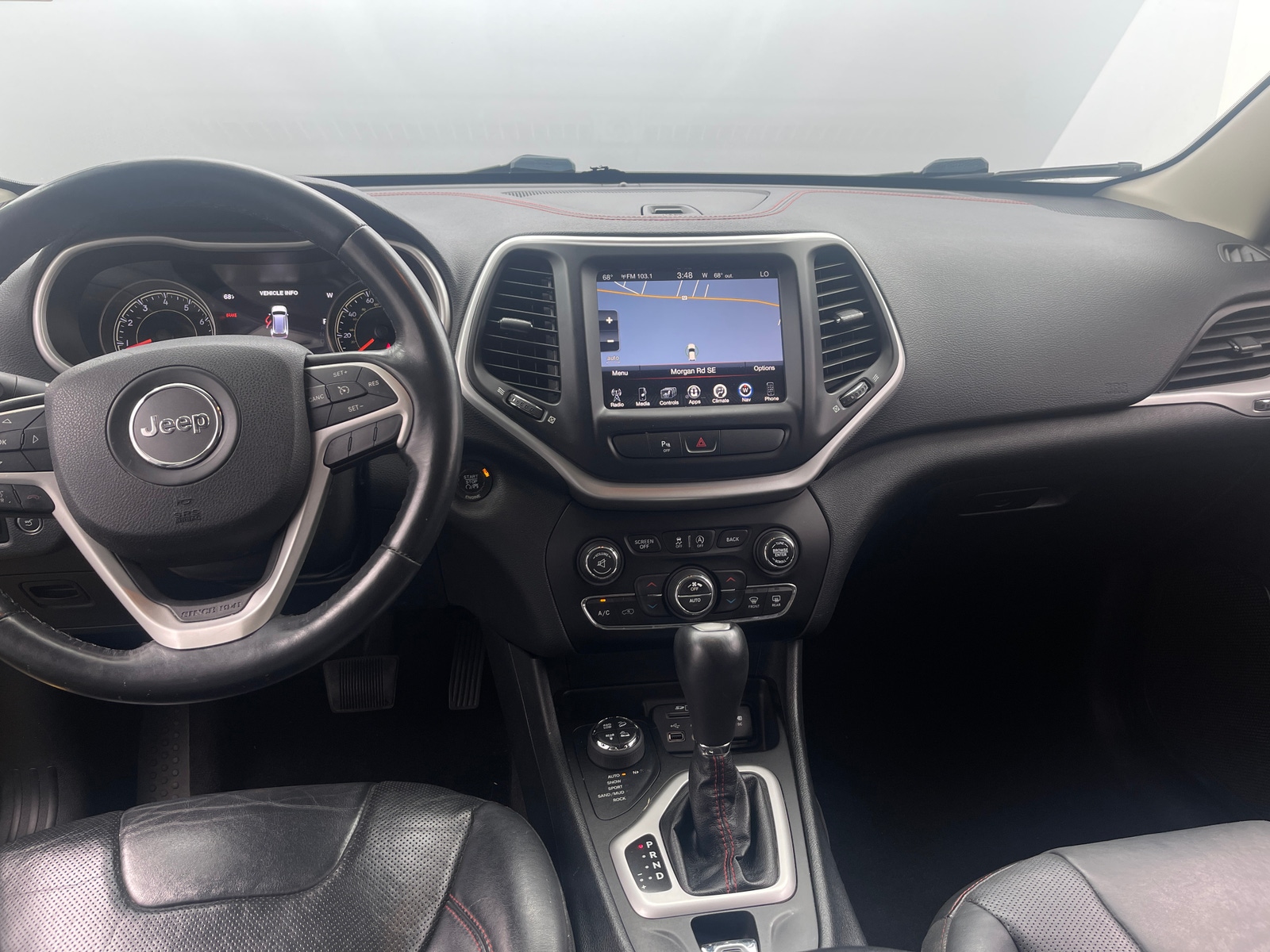 Thumbnail: 2015 Jeep Cherokee - 3