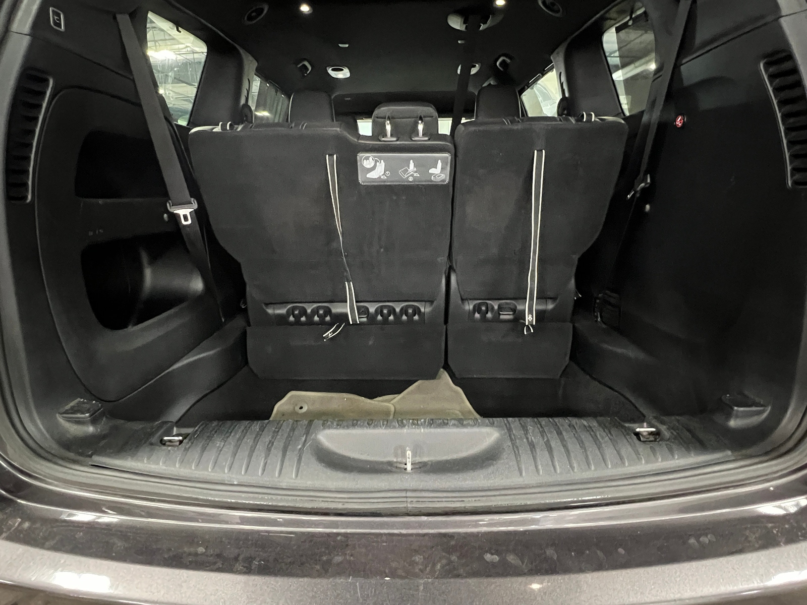 Thumbnail: 2018 Chrysler Pacifica - 6
