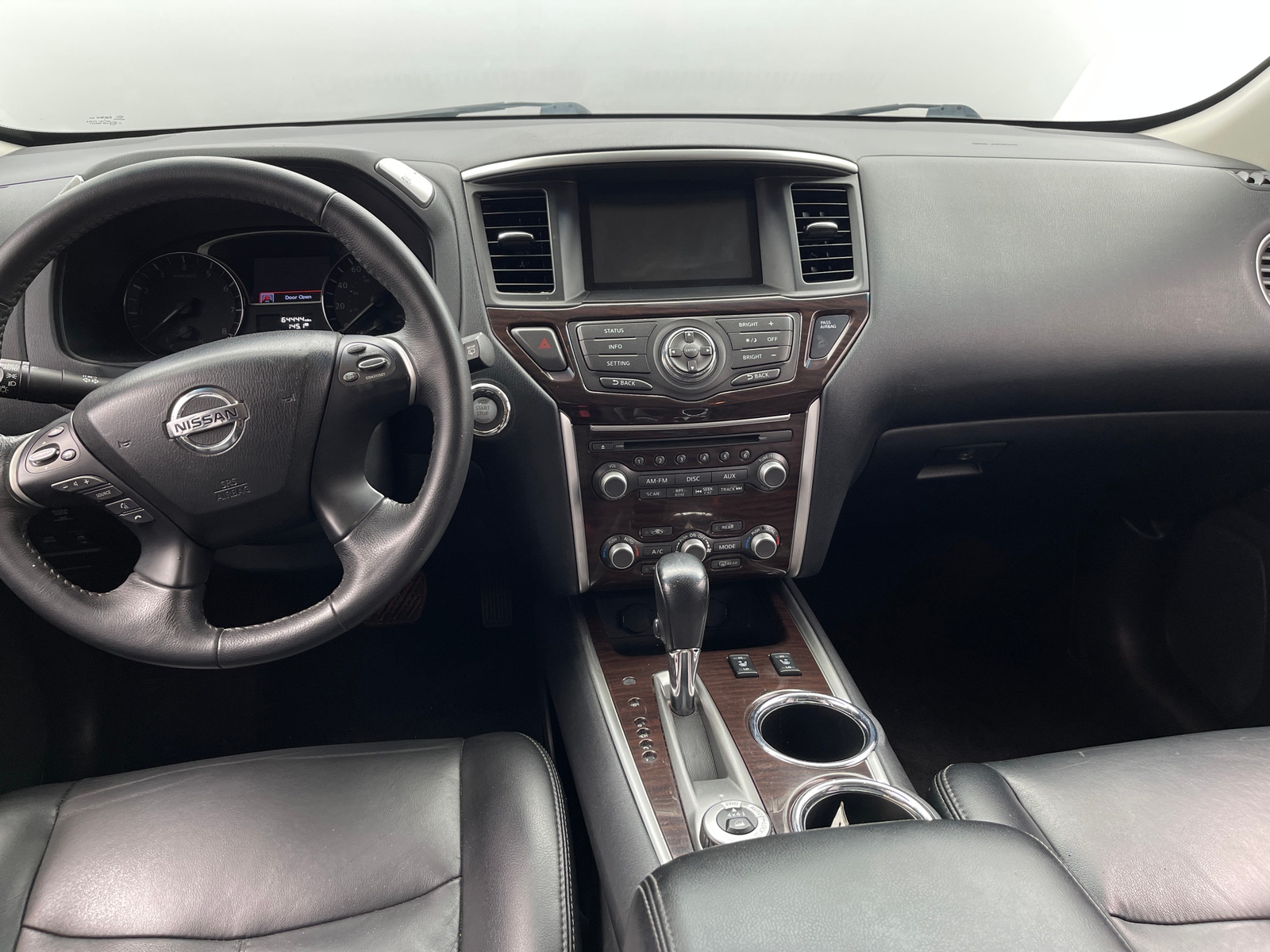 Thumbnail: 2015 Nissan Pathfinder - 2