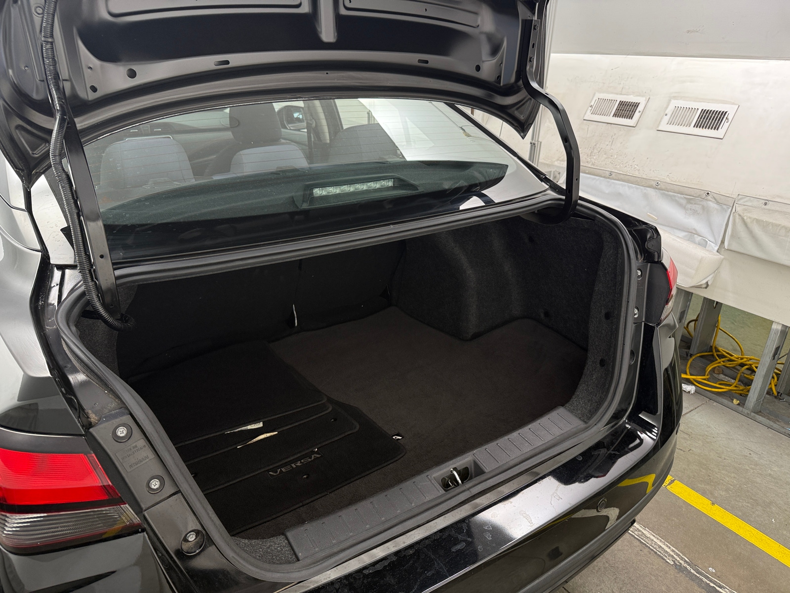Thumbnail: 2020 Nissan Versa - 7