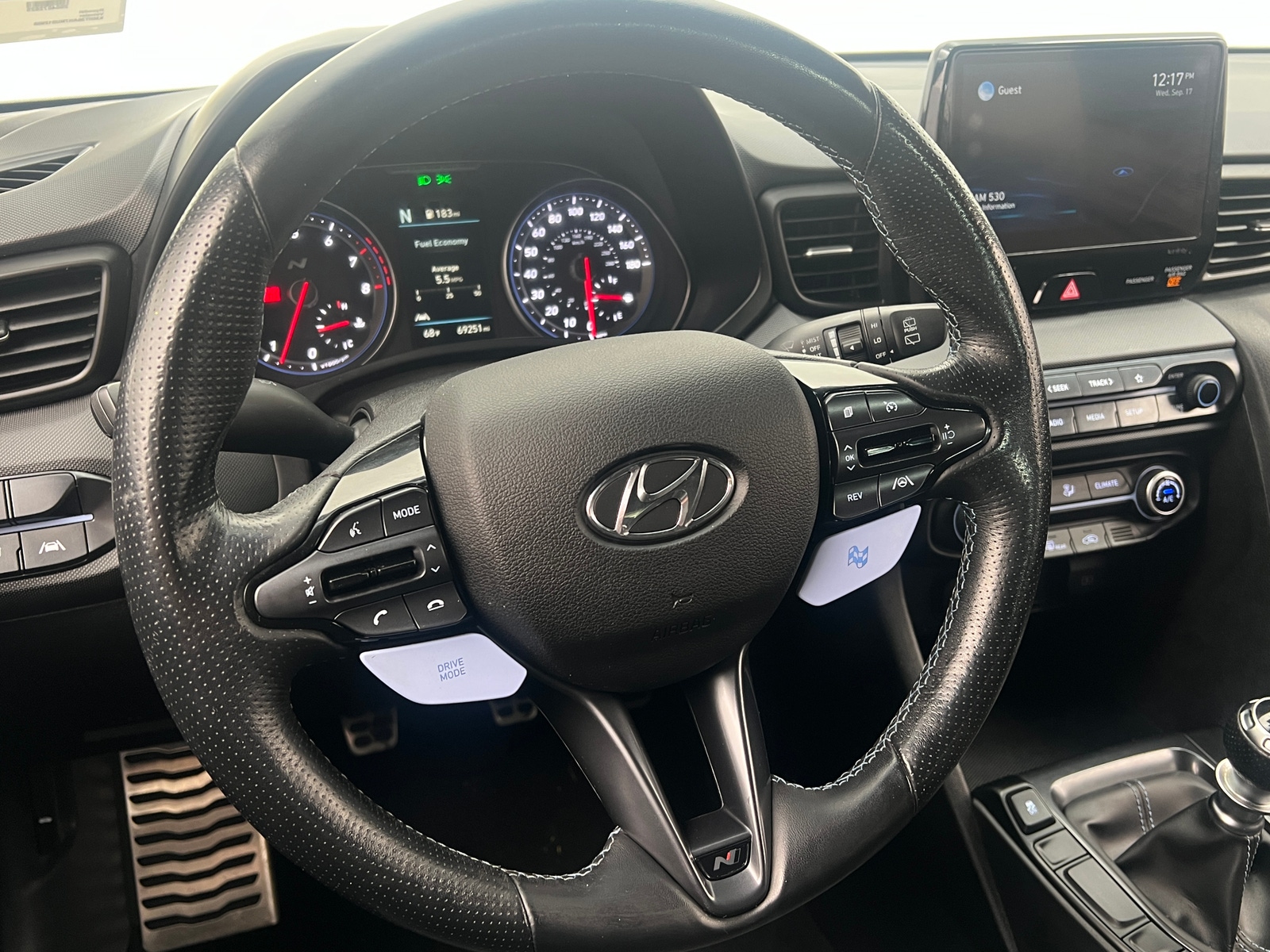 Thumbnail: 2022 Hyundai Veloster - 4