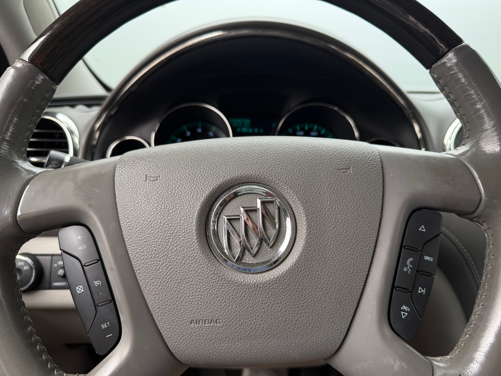 Thumbnail: 2017 Buick Enclave - 3