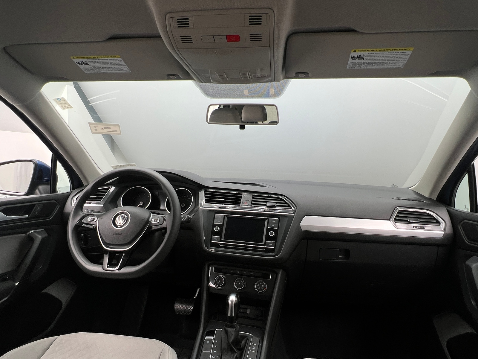 Thumbnail: 2020 Volkswagen Tiguan - 3