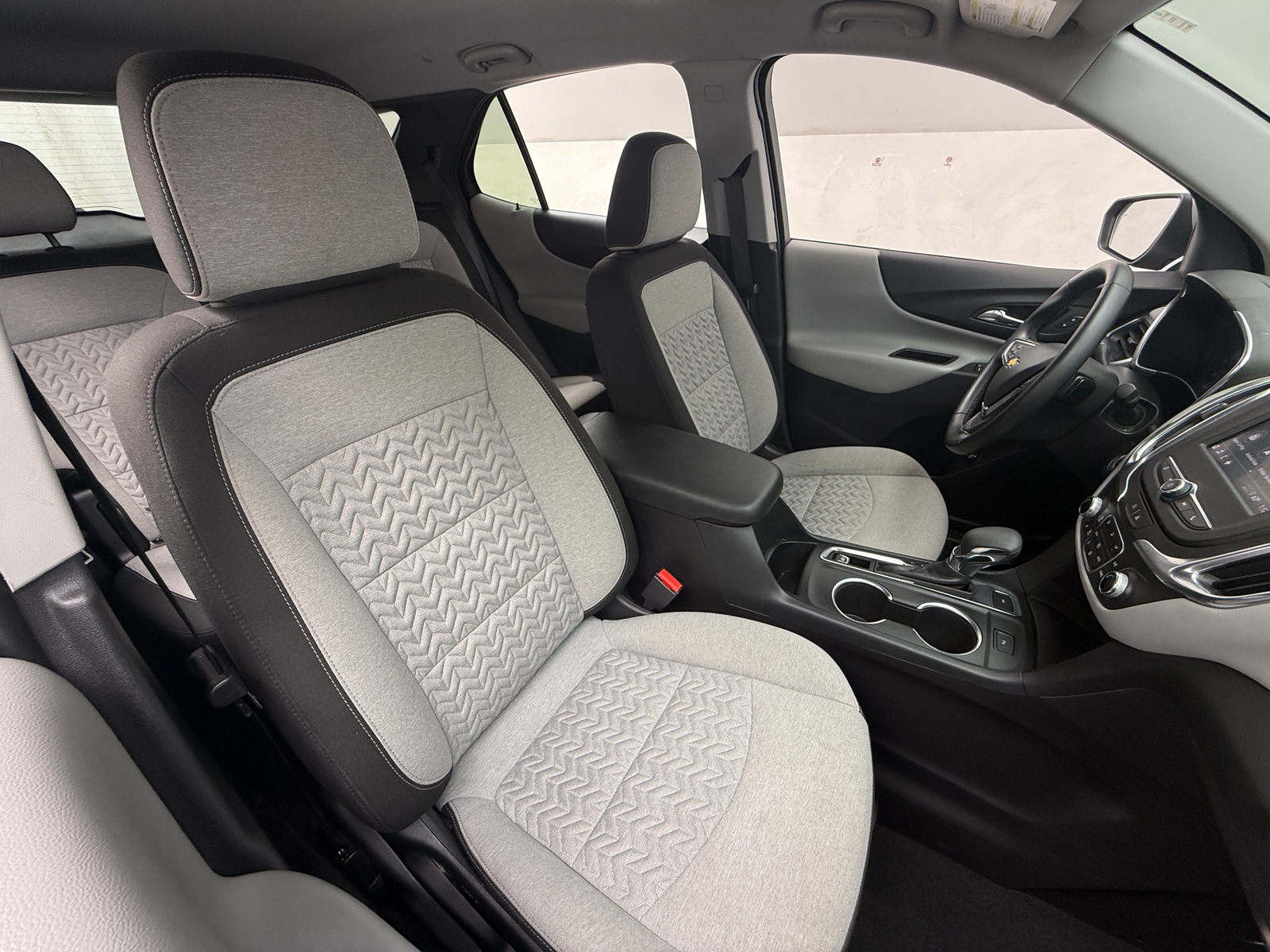 Thumbnail: 2024 Chevrolet Equinox - 2