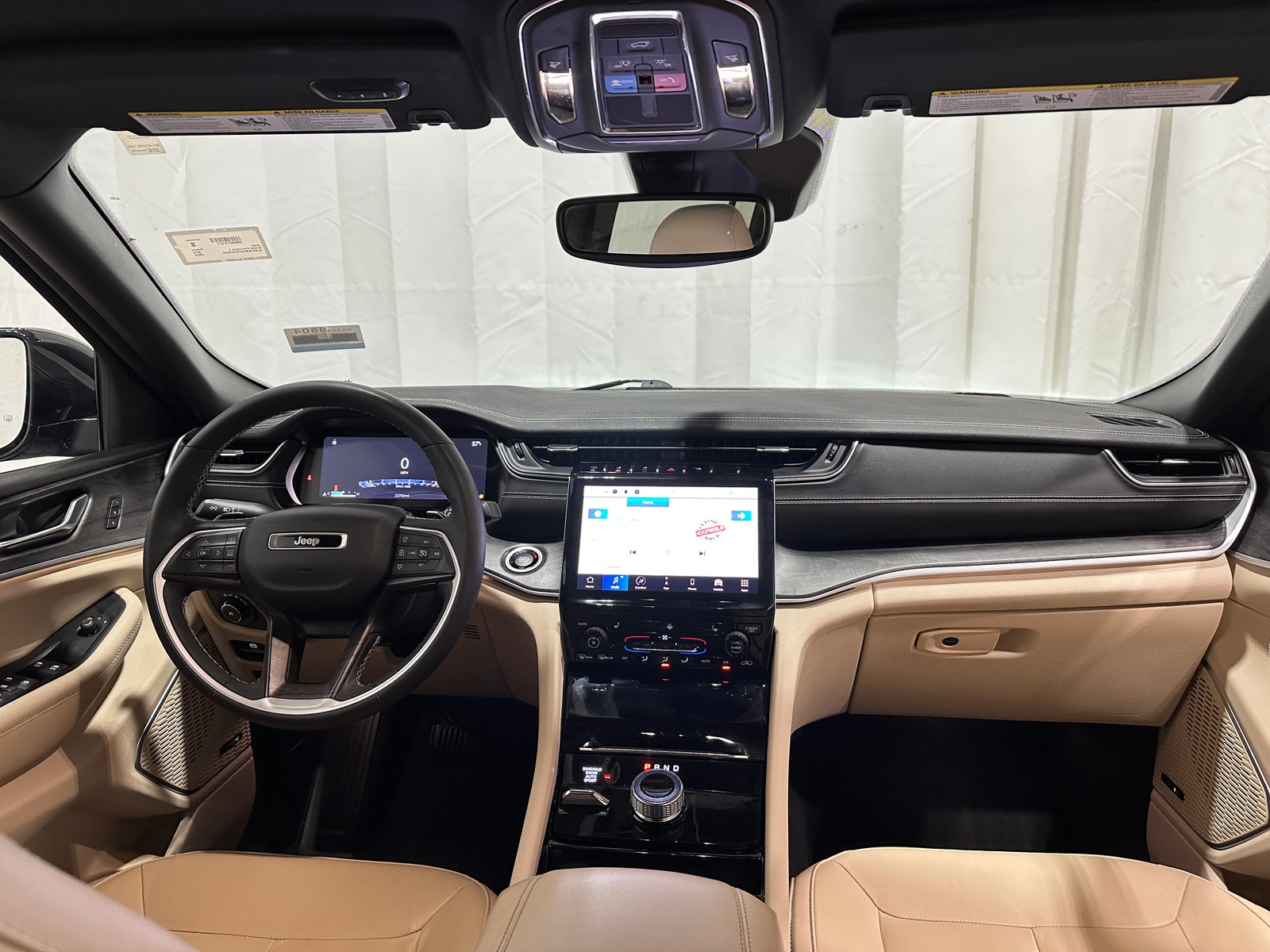 Thumbnail: 2023 Jeep Grand Cherokee L - 2