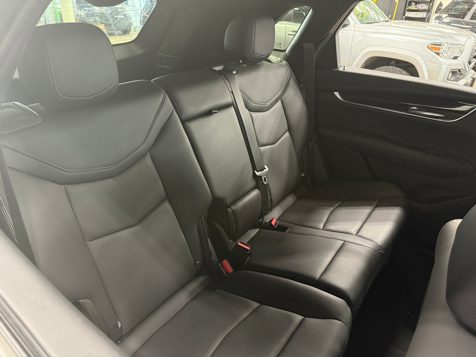 Thumbnail: 2021 Cadillac XT5 - 5