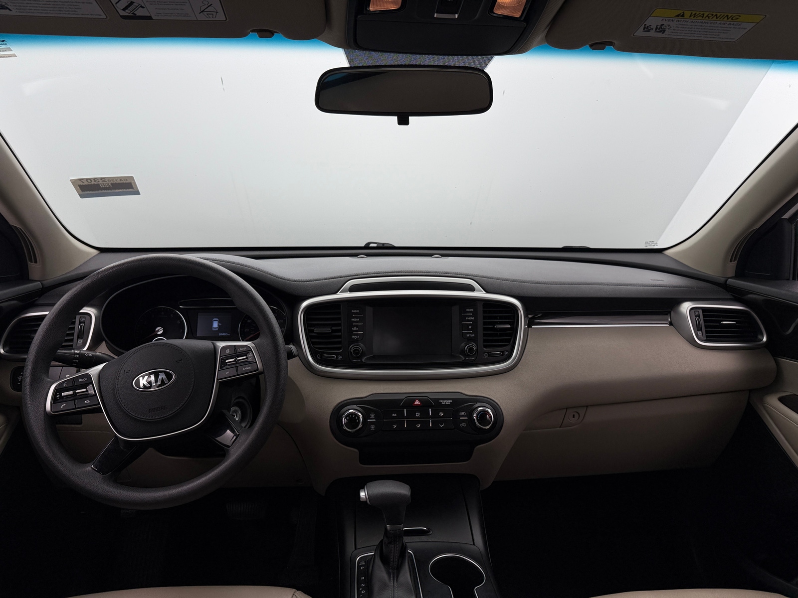 Thumbnail: 2020 Kia Sorento - 3