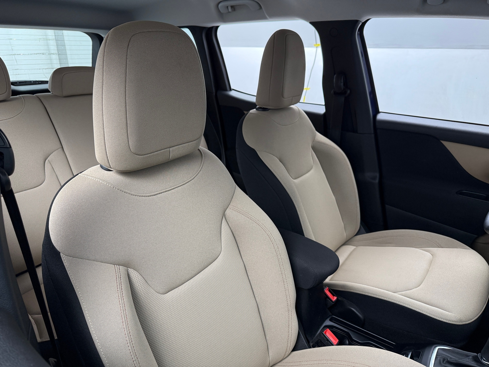 Thumbnail: 2019 Jeep Renegade - 2