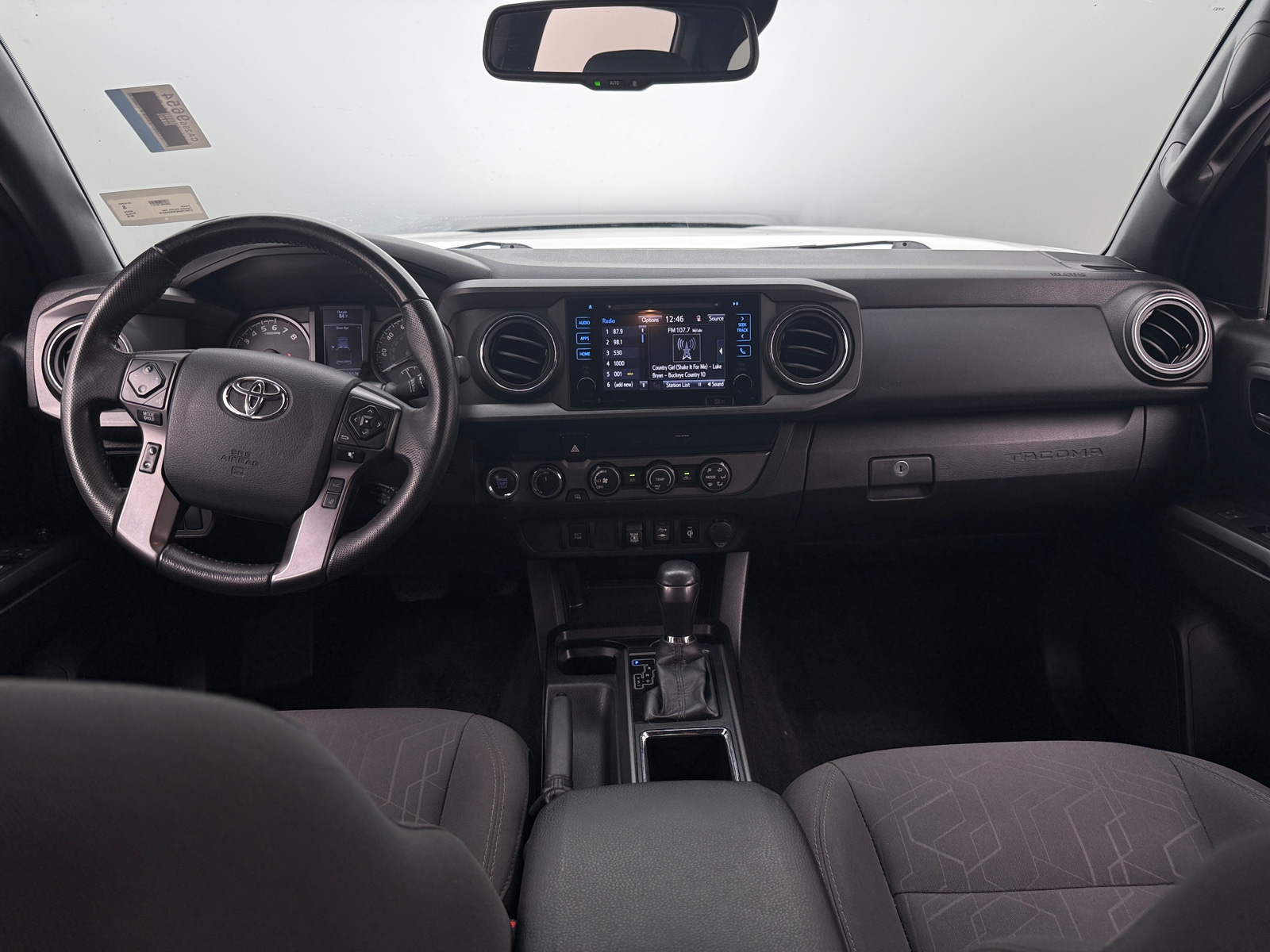 Thumbnail: 2019 Toyota Tacoma - 3