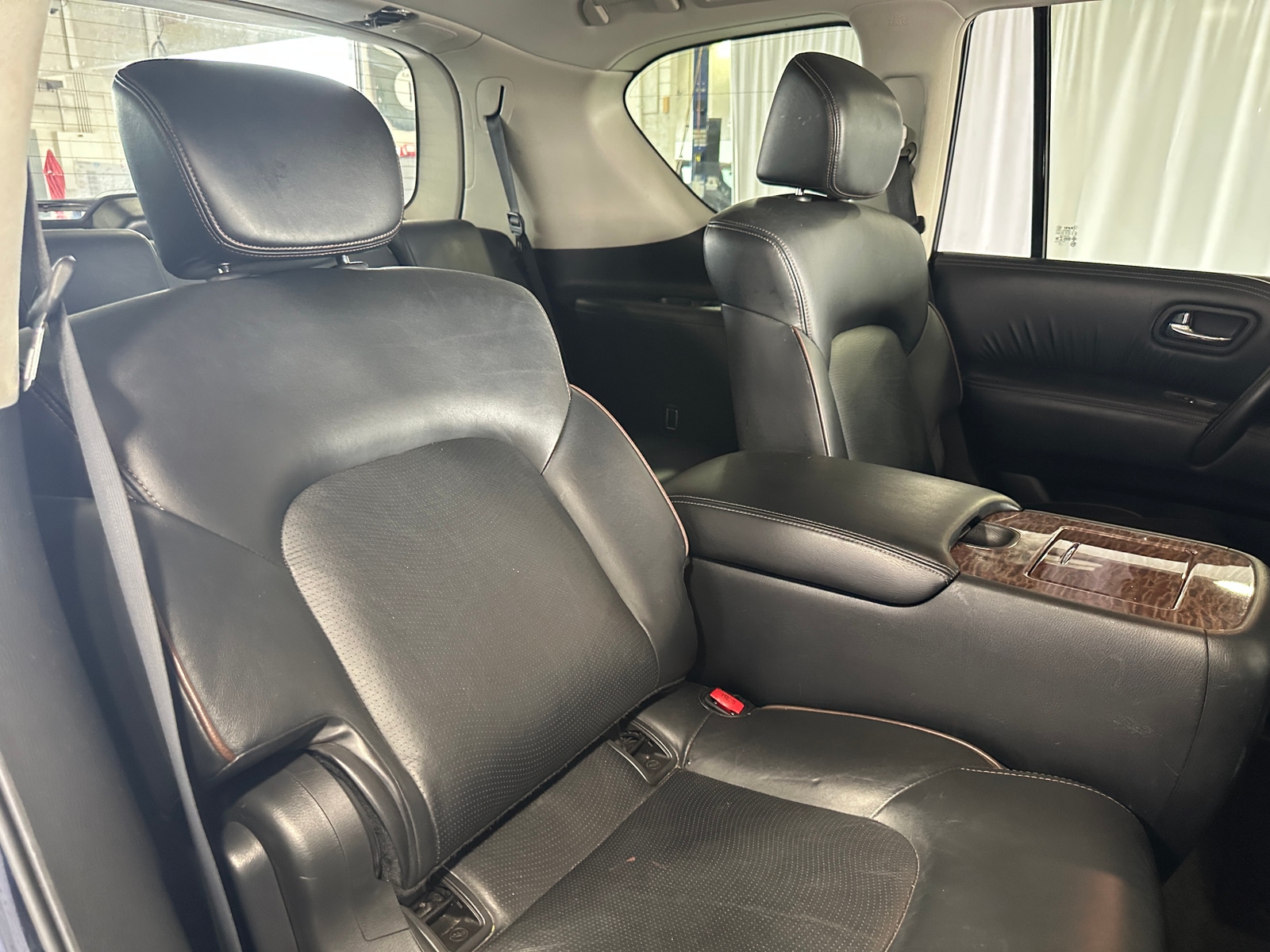 Thumbnail: 2020 Nissan Armada - 5