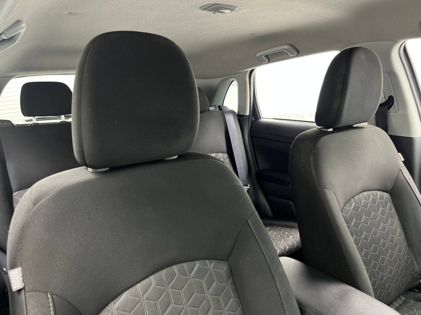 Thumbnail: 2021 Mitsubishi Outlander Sport - 2