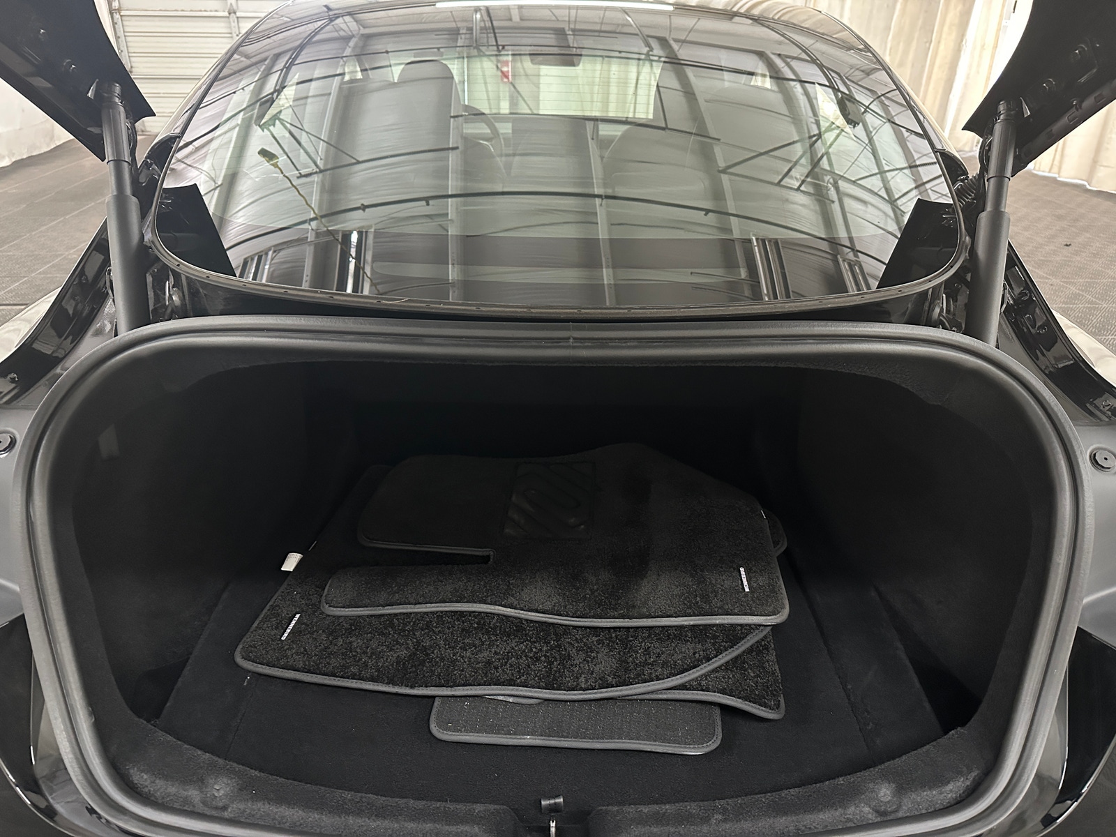 Thumbnail: 2024 Tesla Model 3 - 6
