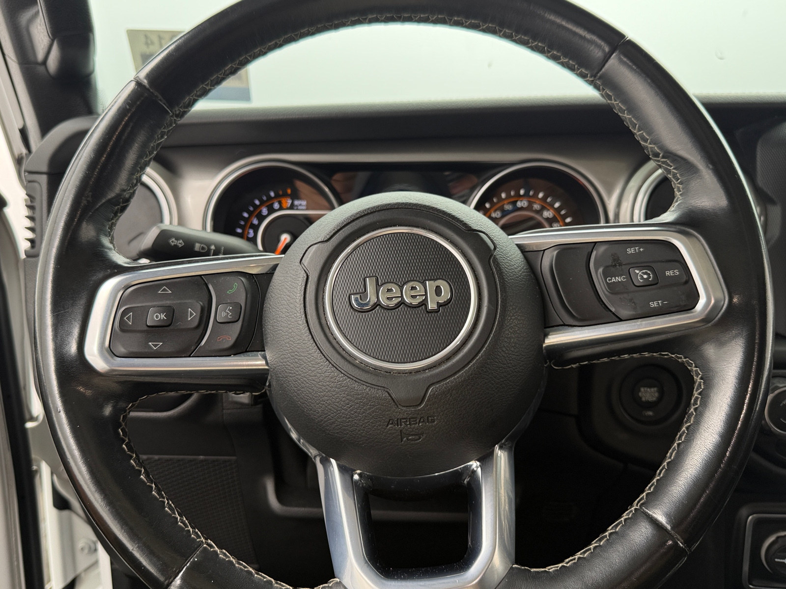 Thumbnail: 2020 Jeep Wrangler - 5