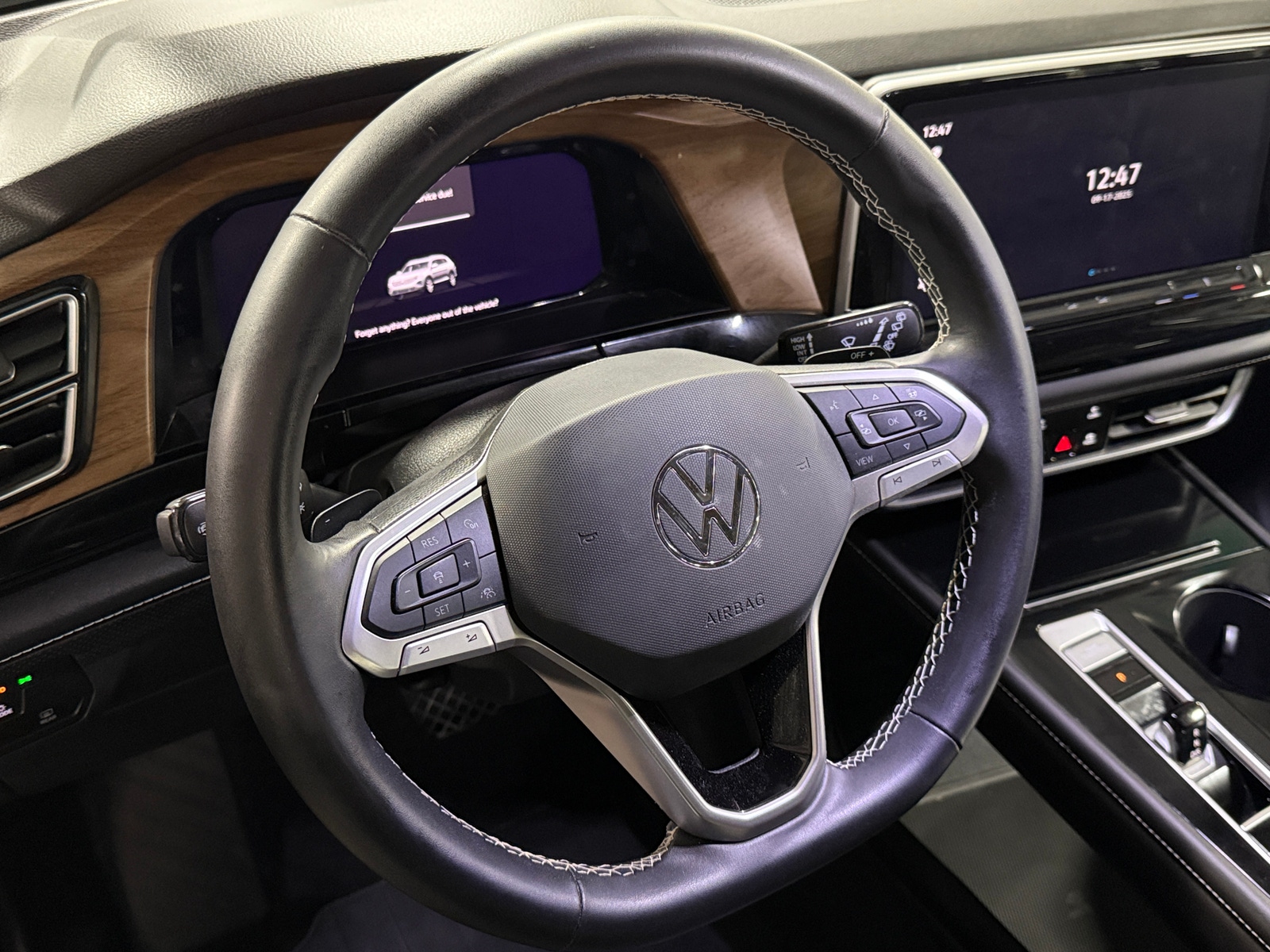 Thumbnail: 2024 Volkswagen Atlas - 4