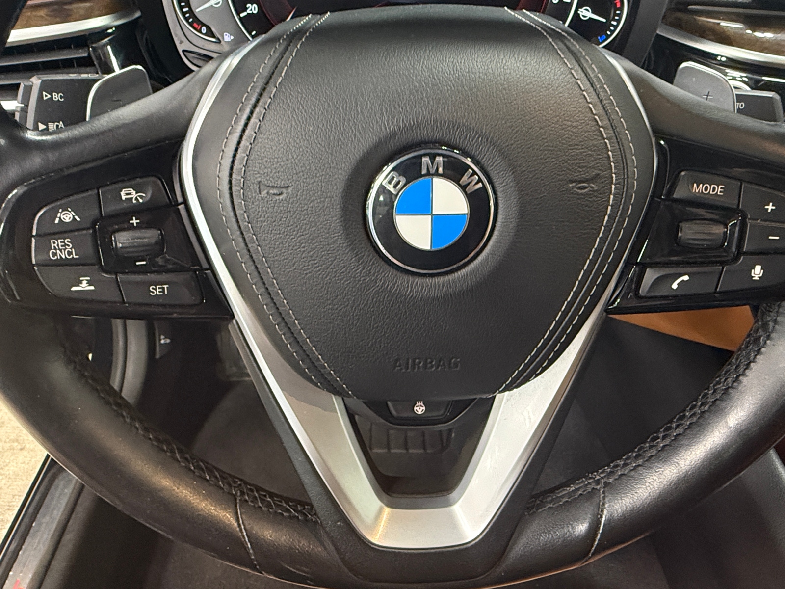 Thumbnail: 2017 BMW 5 Series - 4
