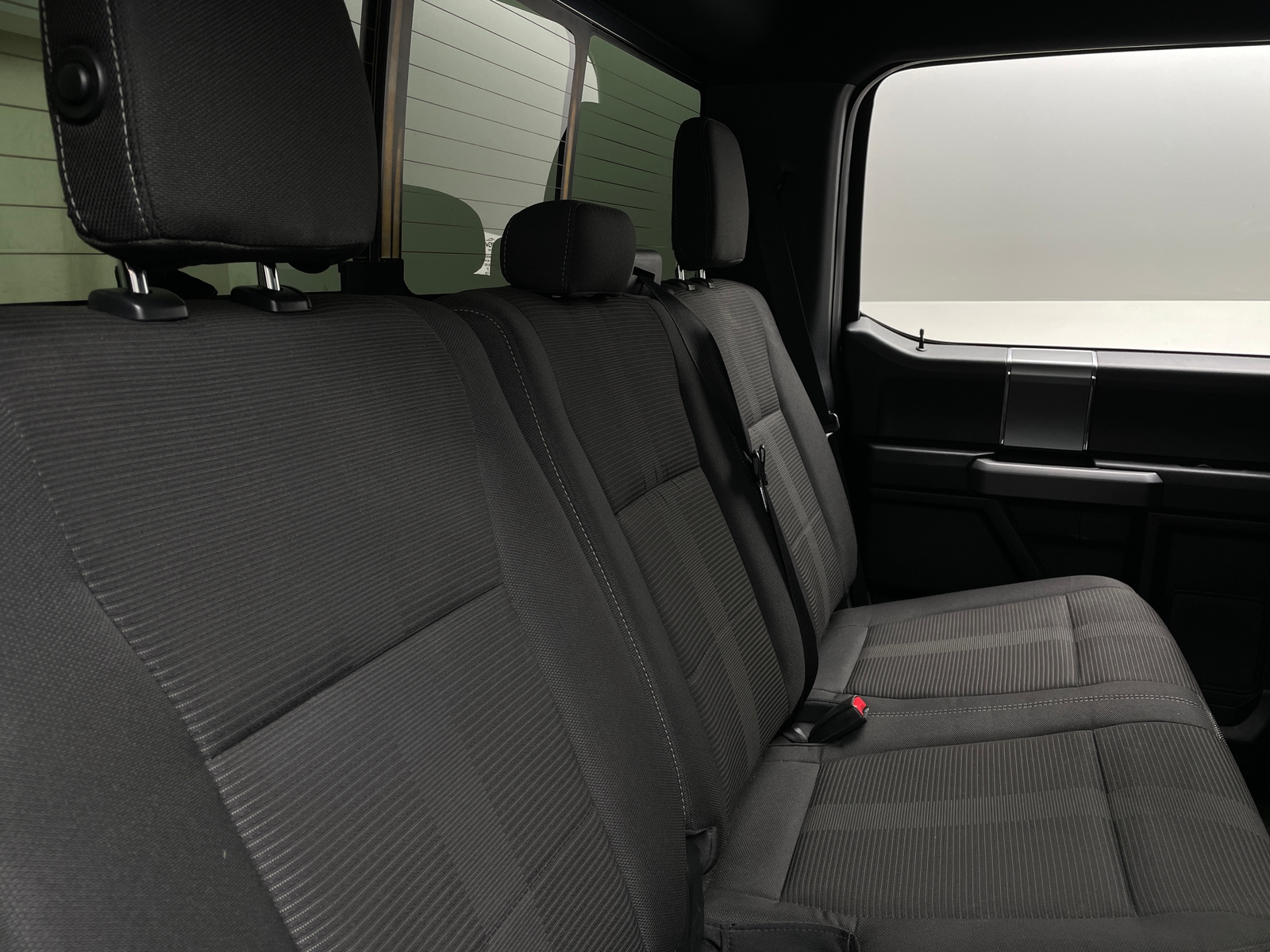 Thumbnail: 2015 Ford Econoline - 6
